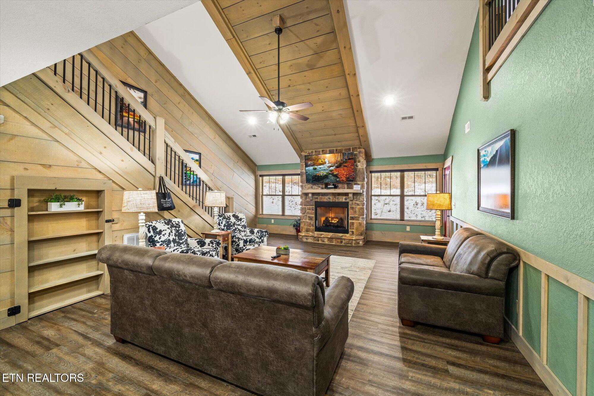 1104 Anastasia Way Gatlinburg TN 37738