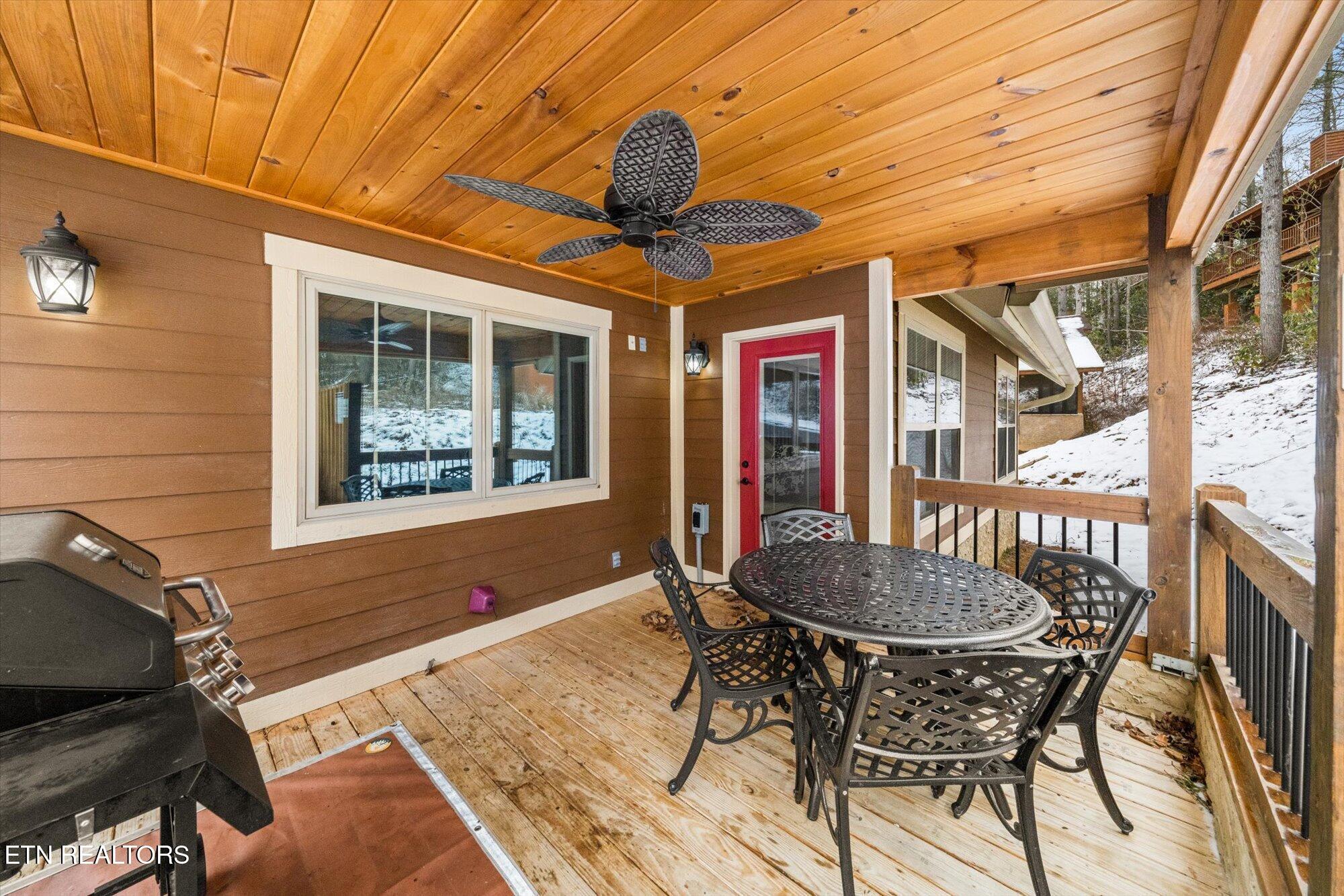 1104 Anastasia Way Gatlinburg TN 37738