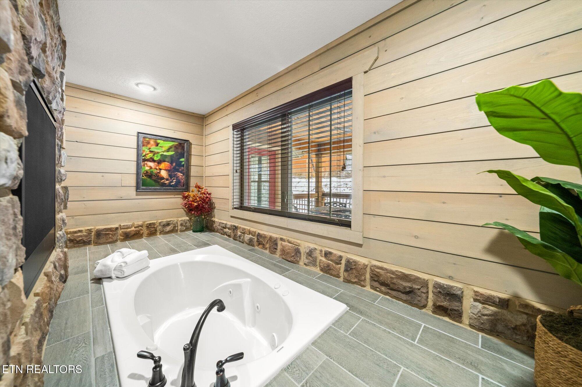 1104 Anastasia Way Gatlinburg TN 37738