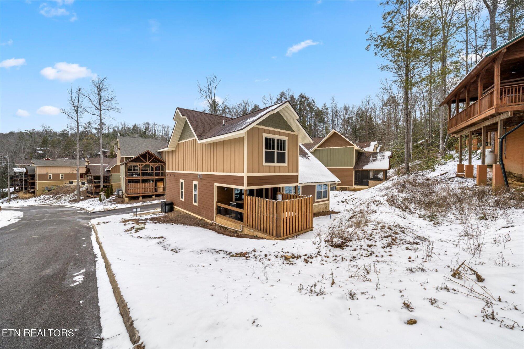 1104 Anastasia Way Gatlinburg TN 37738