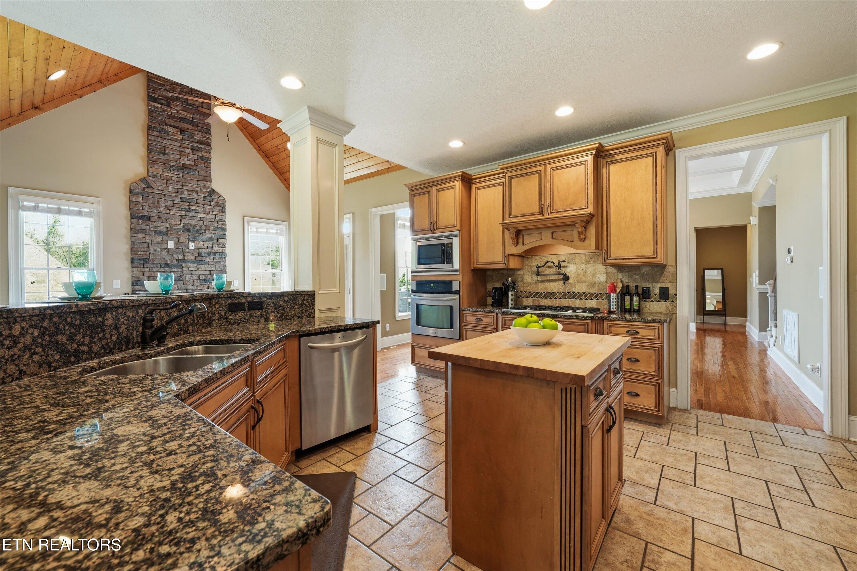 2508 Shady Meadow Lane Knoxville TN 37932