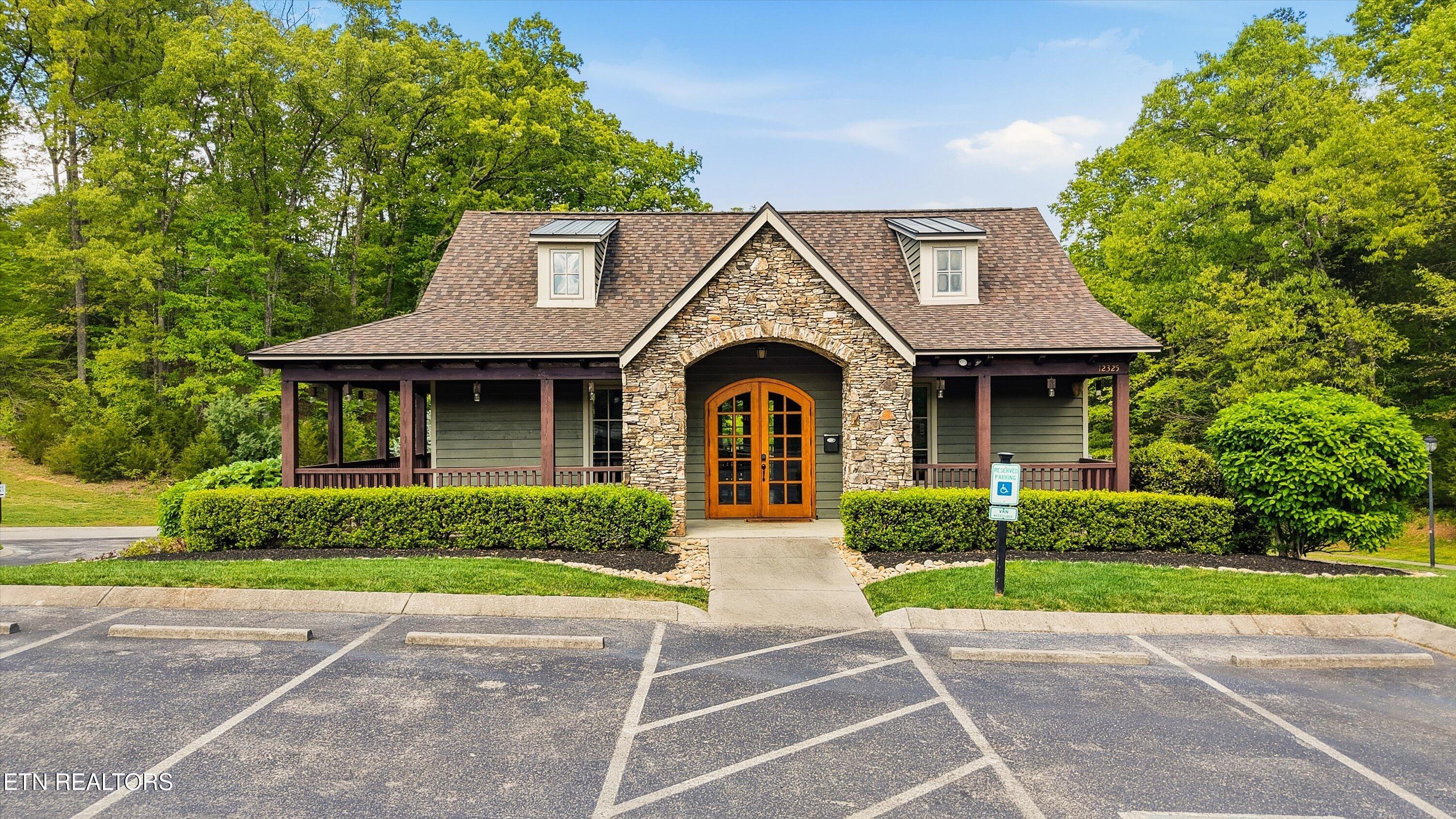 2508 Shady Meadow Lane Knoxville TN 37932