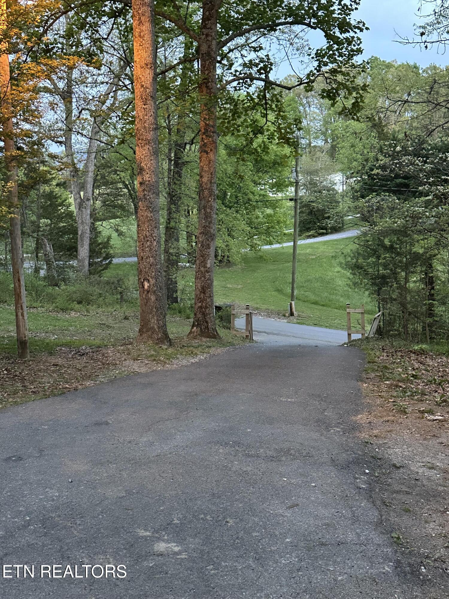 381 Fox Cemetery Road Sevierville TN 37876