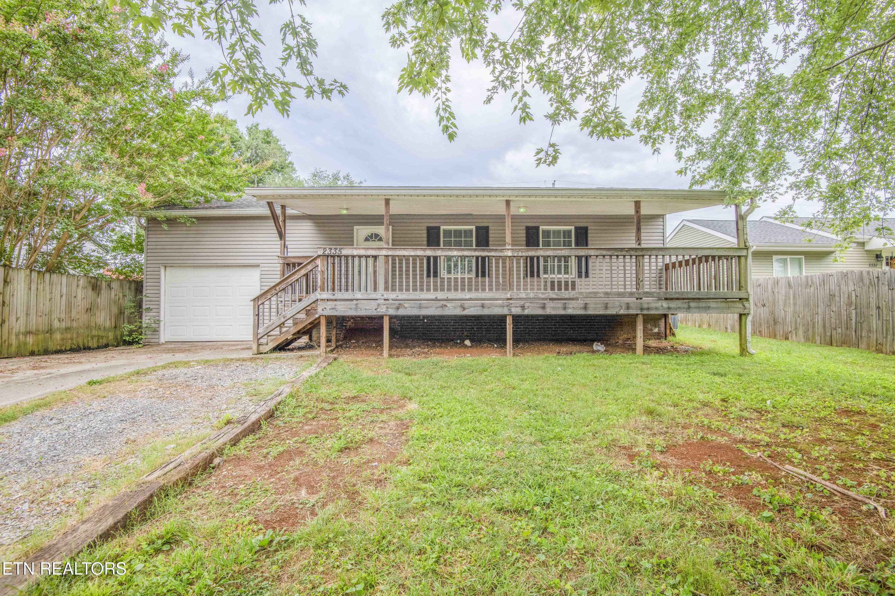 2335 Grove Street Maryville TN 37804