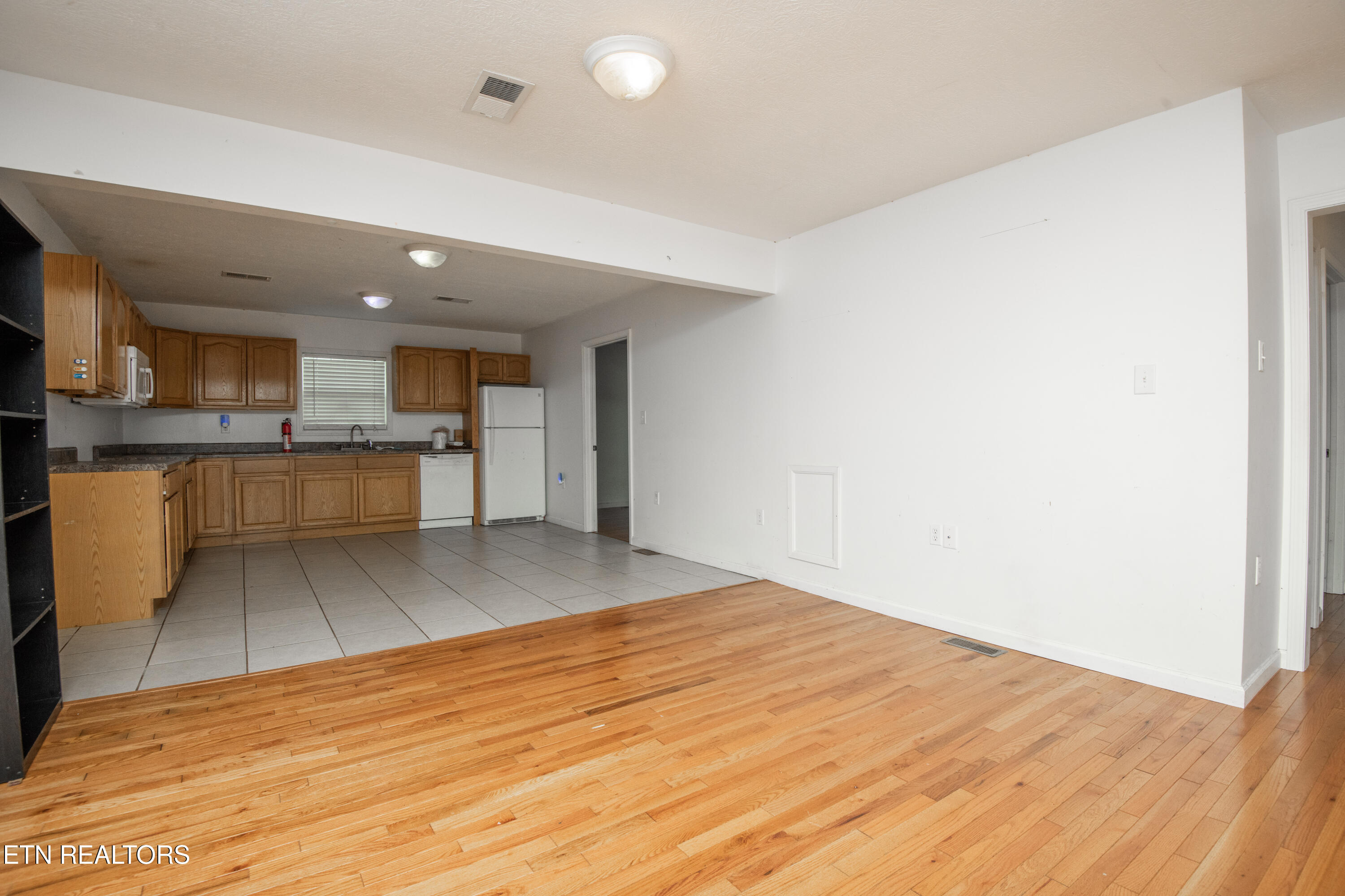 2335 Grove Street Maryville TN 37804
