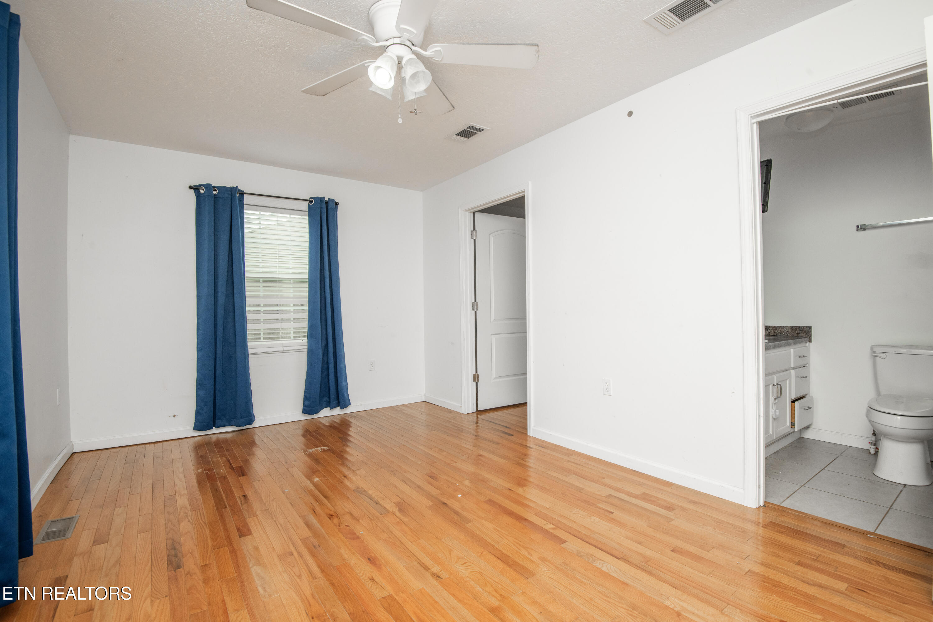 2335 Grove Street Maryville TN 37804