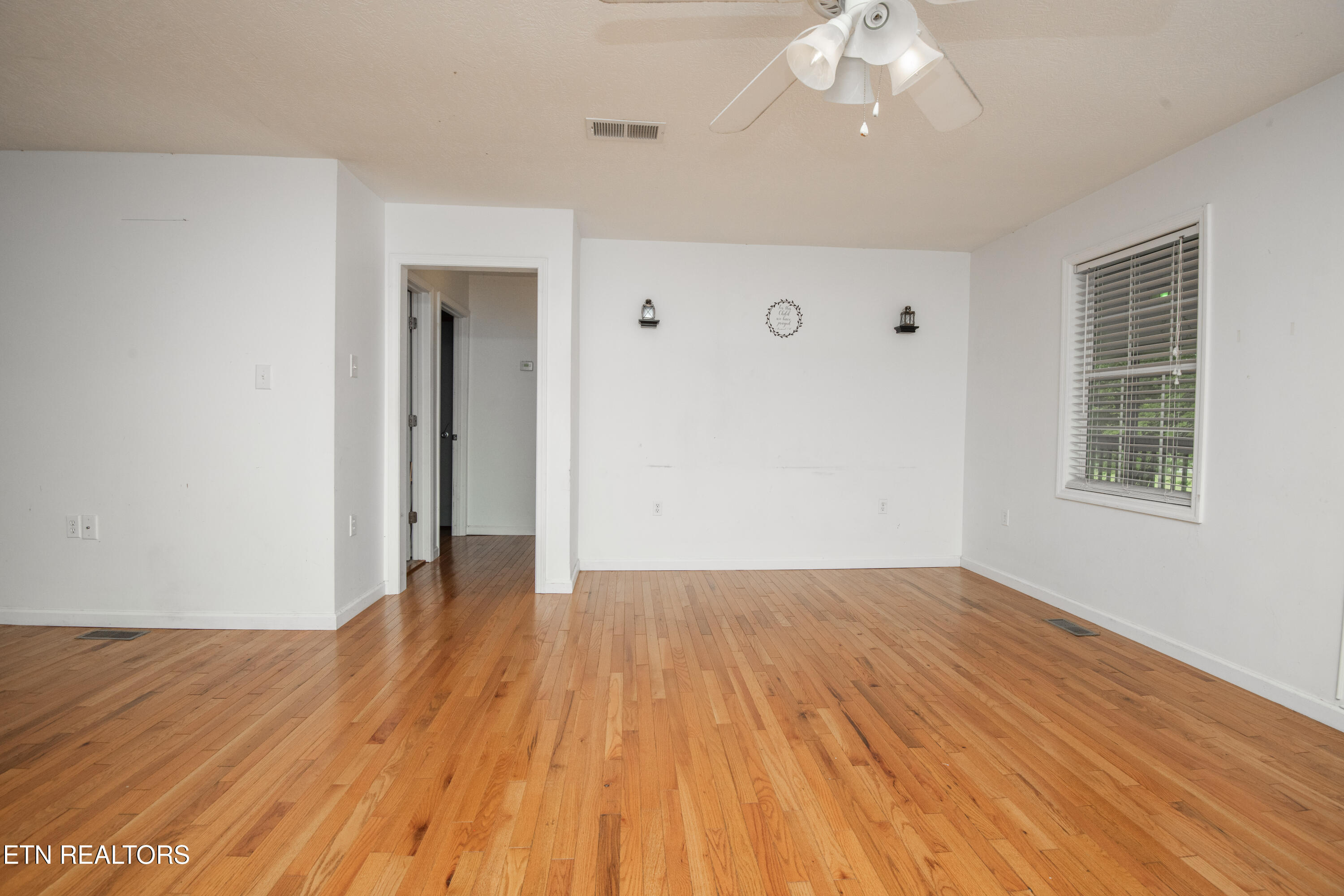 2335 Grove Street Maryville TN 37804