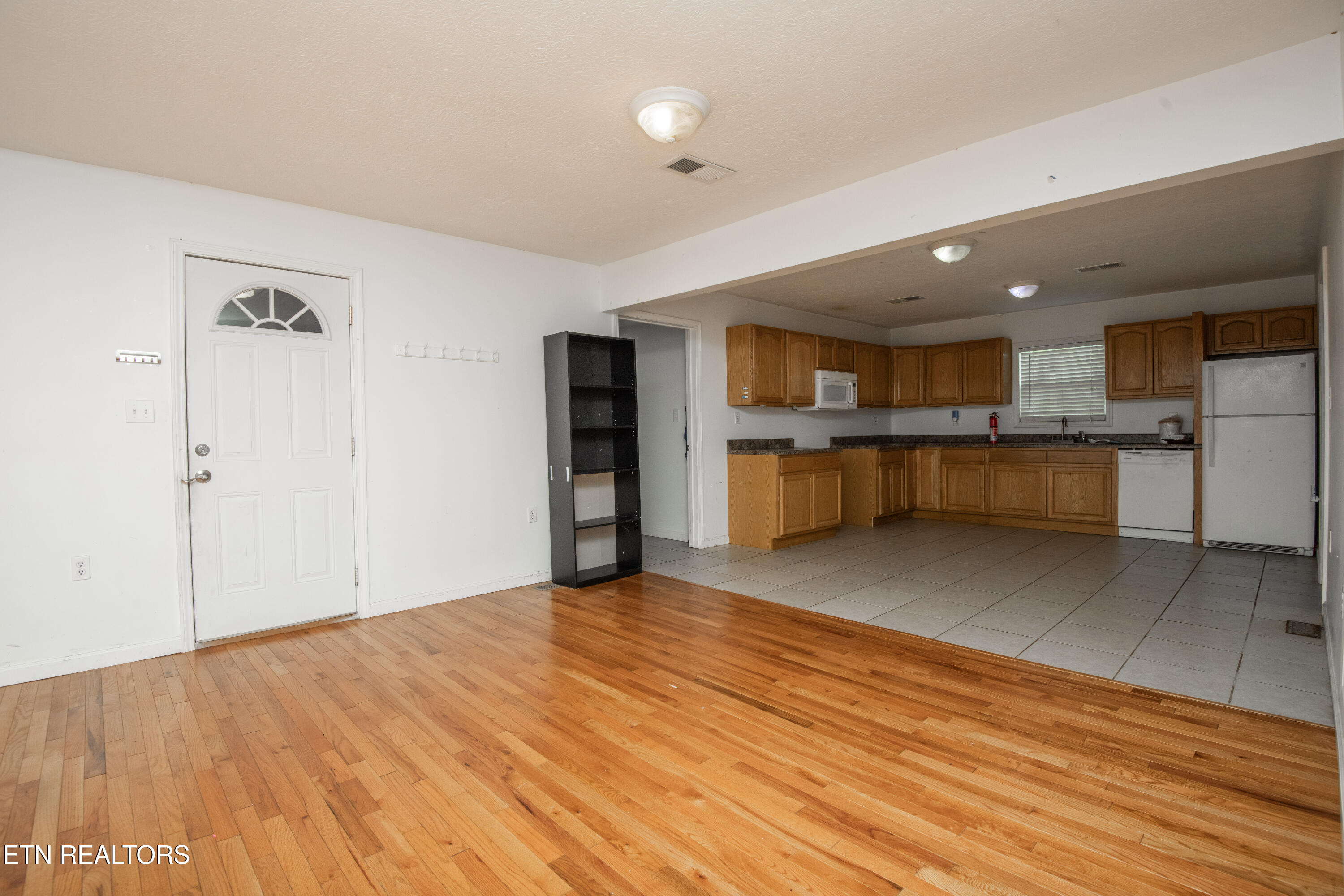 2335 Grove Street Maryville TN 37804