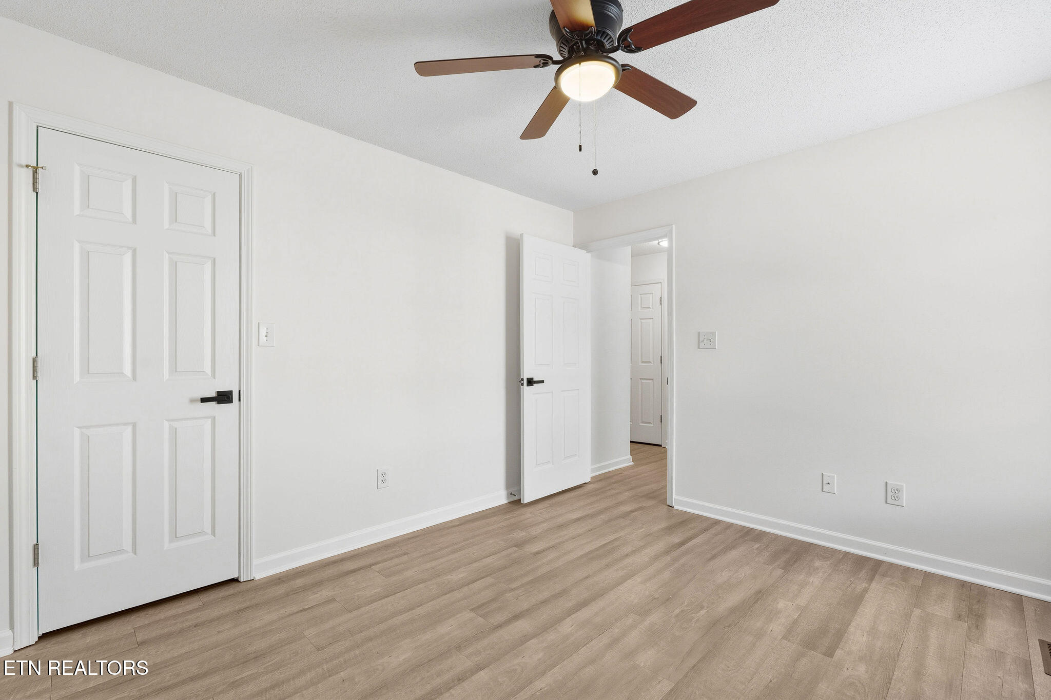 176 Cheeskogili Way Loudon TN 37774