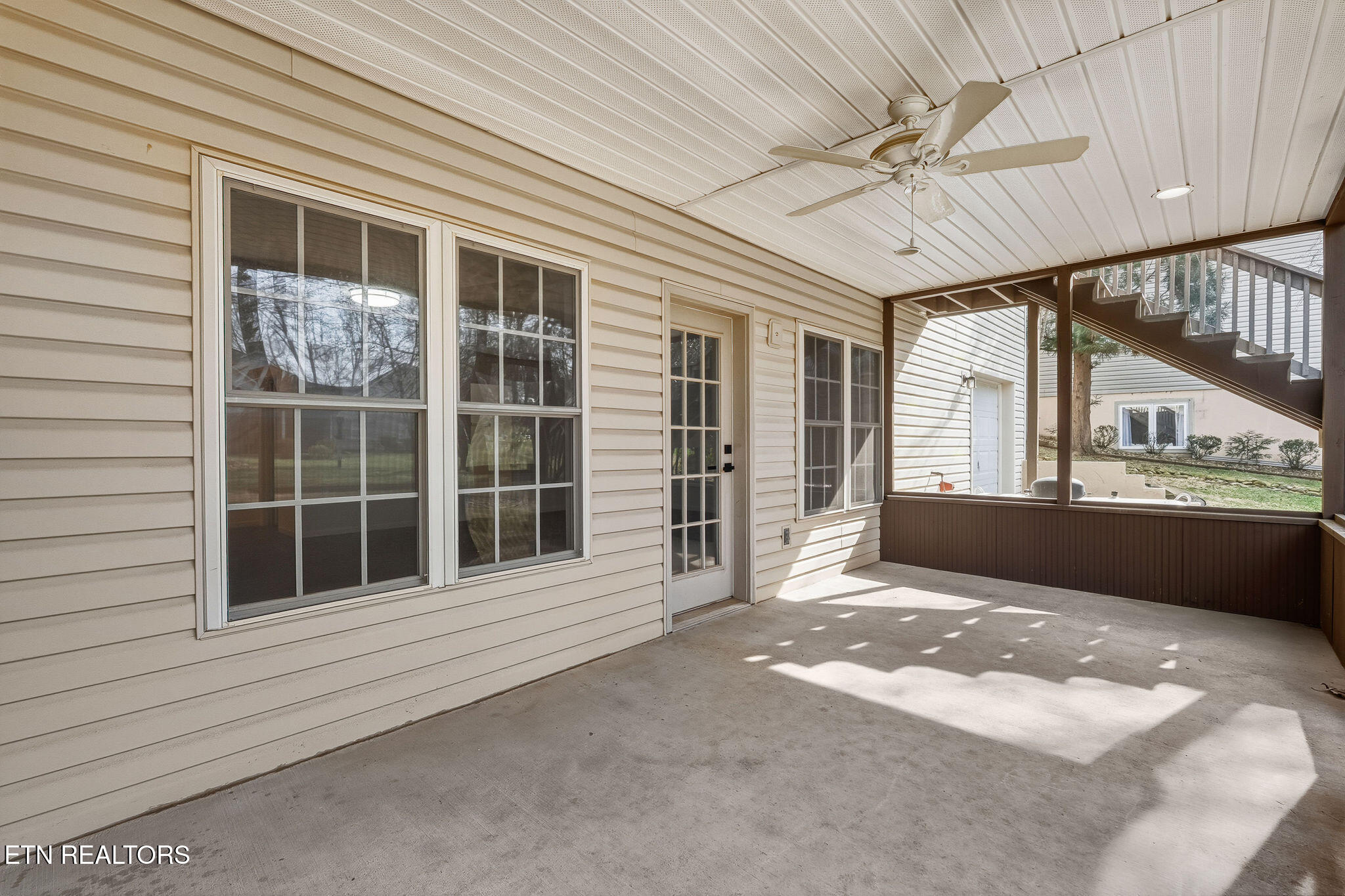 176 Cheeskogili Way Loudon TN 37774