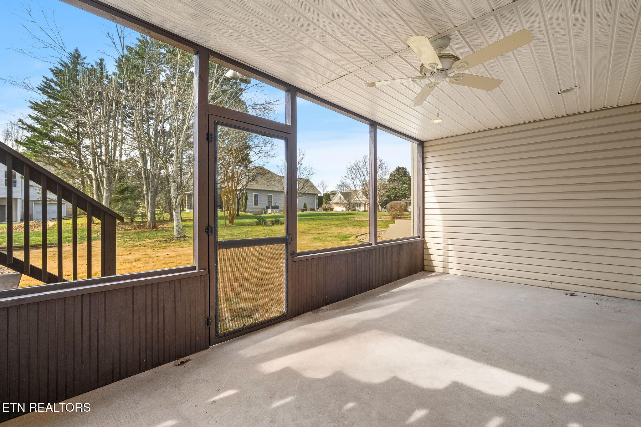 176 Cheeskogili Way Loudon TN 37774