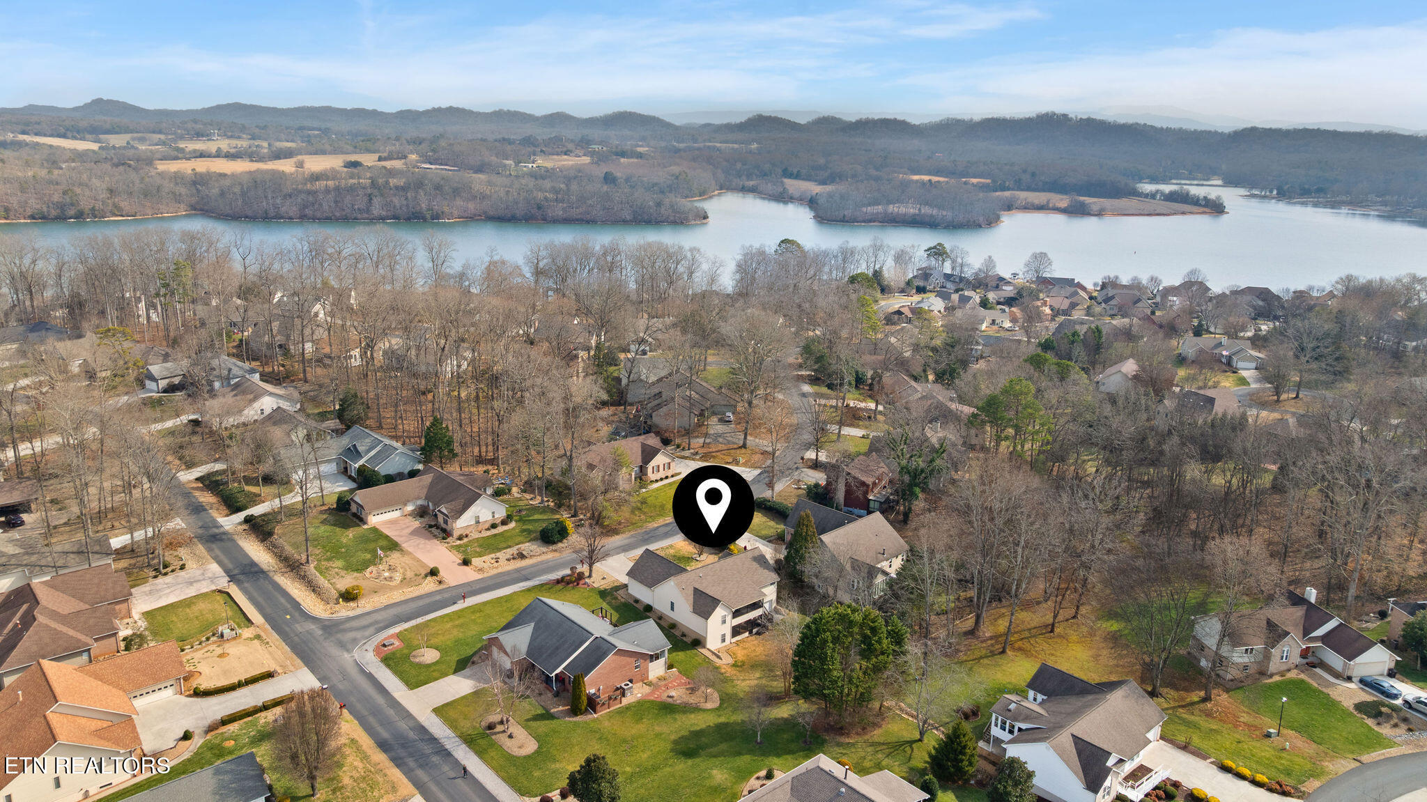 176 Cheeskogili Way Loudon TN 37774