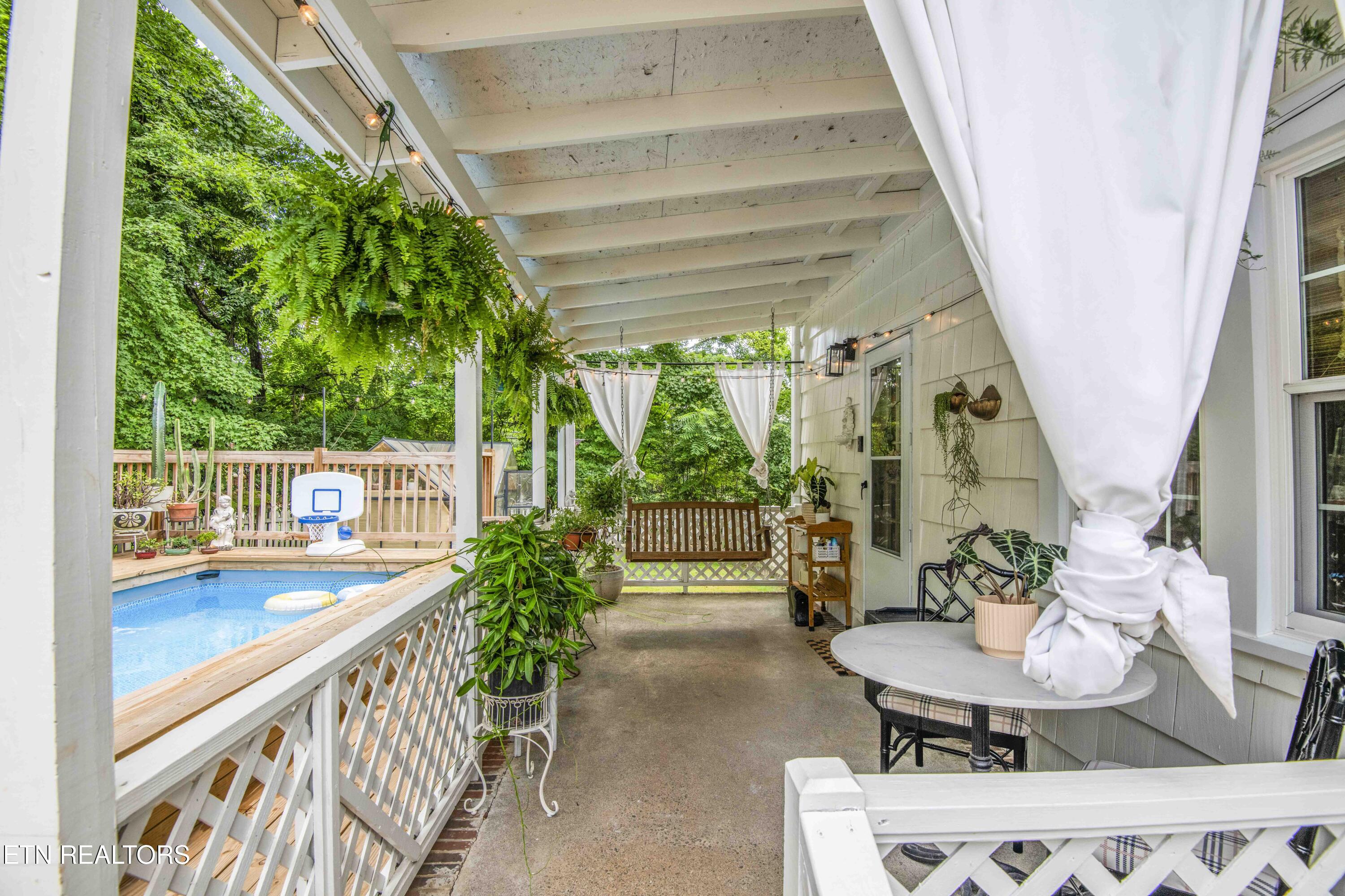 6809 Nubbin Ridge Drive Knoxville TN 37919
