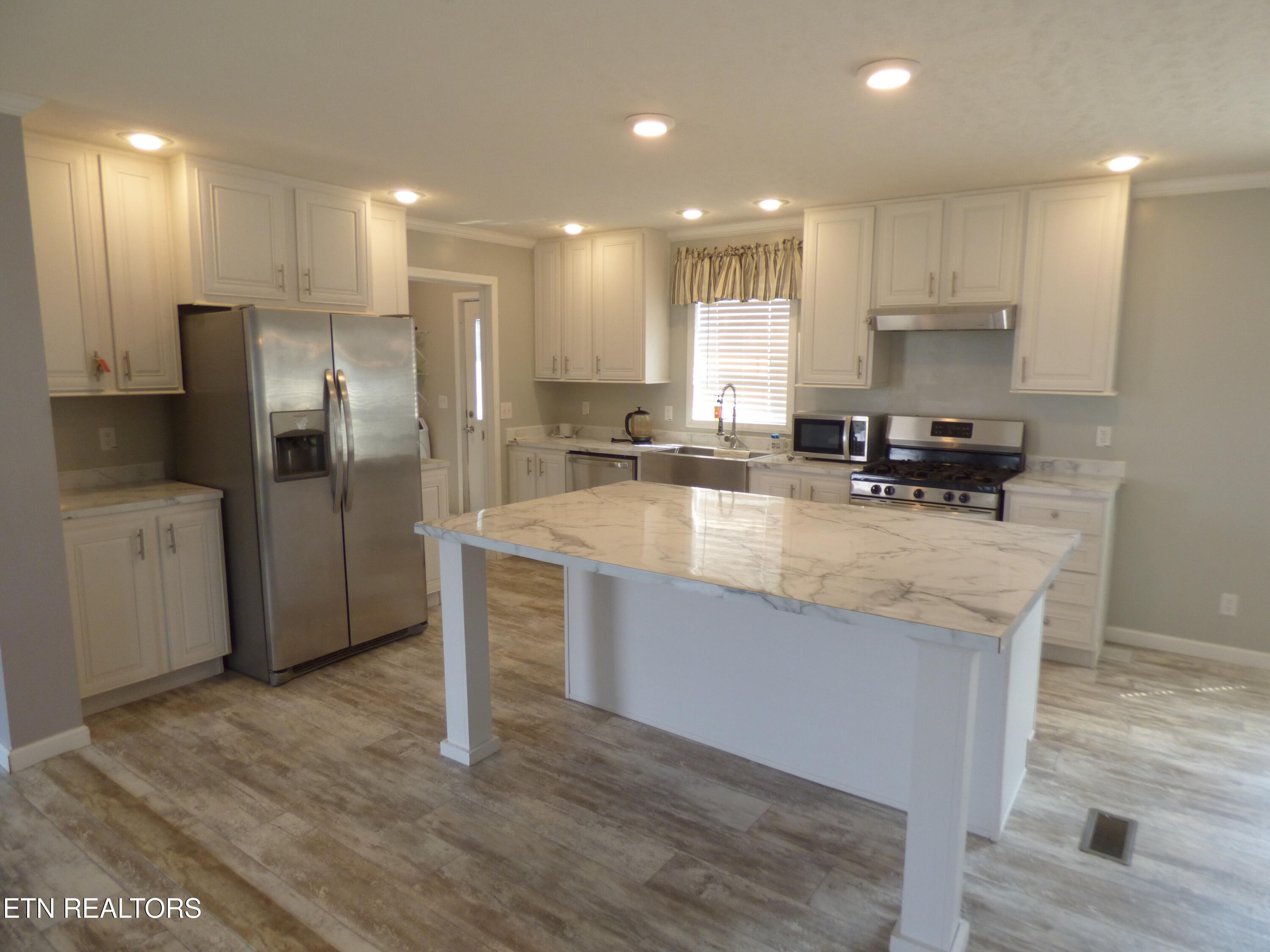 817 Hillendale Road Crossville TN 38572