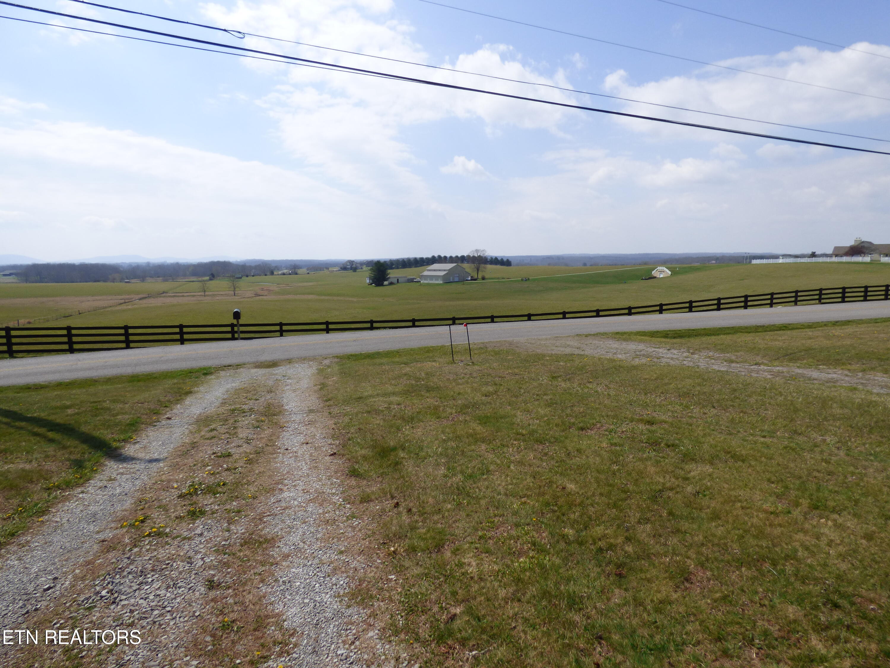 817 Hillendale Road Crossville TN 38572