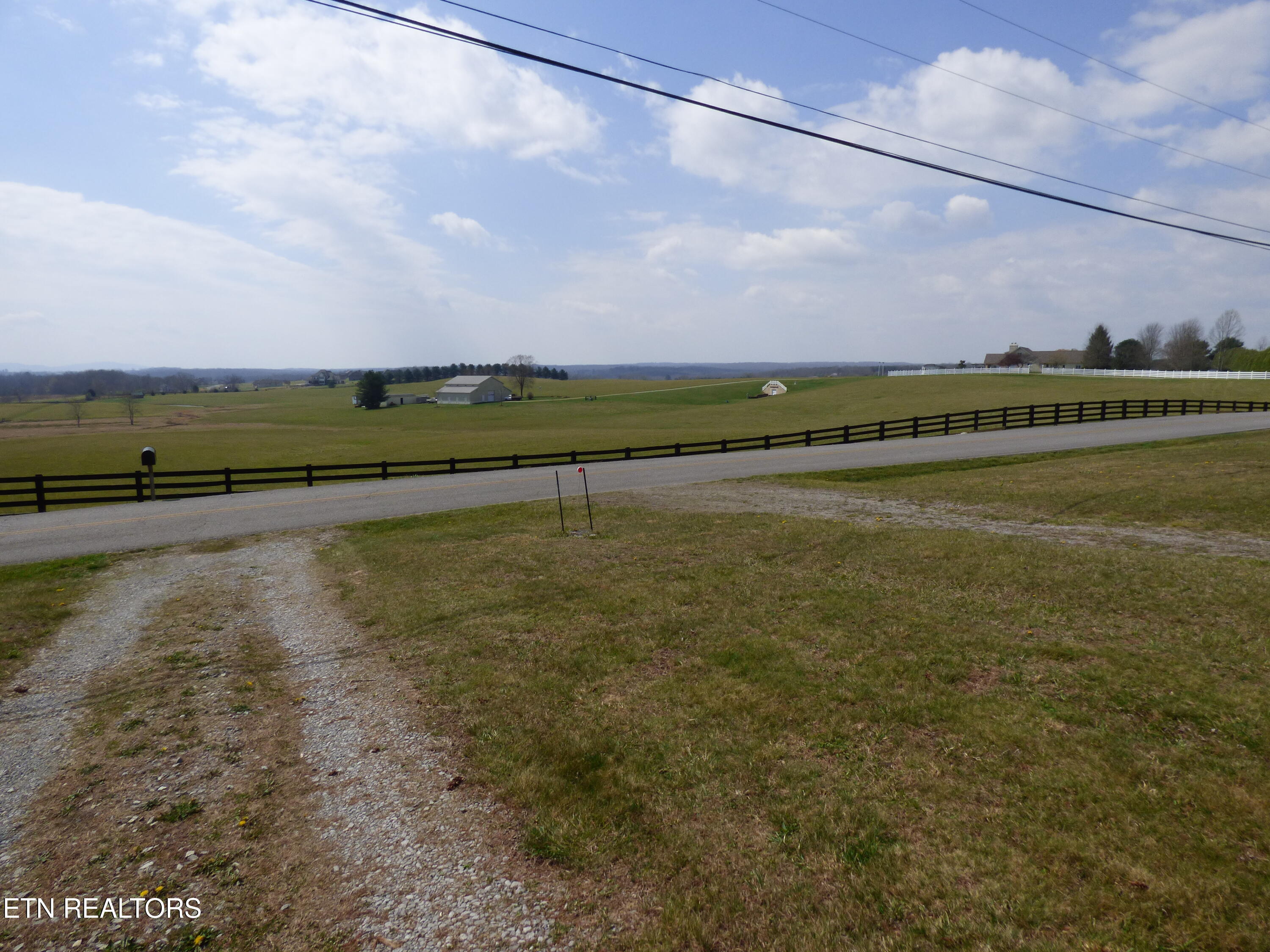 817 Hillendale Road Crossville TN 38572