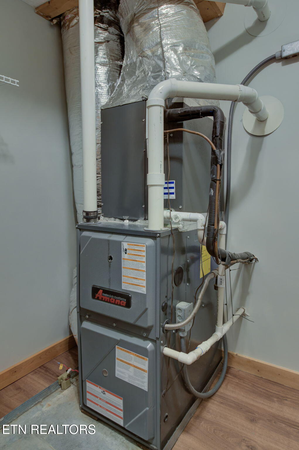 510 Hoot Owl Way Gatlinburg TN 37738