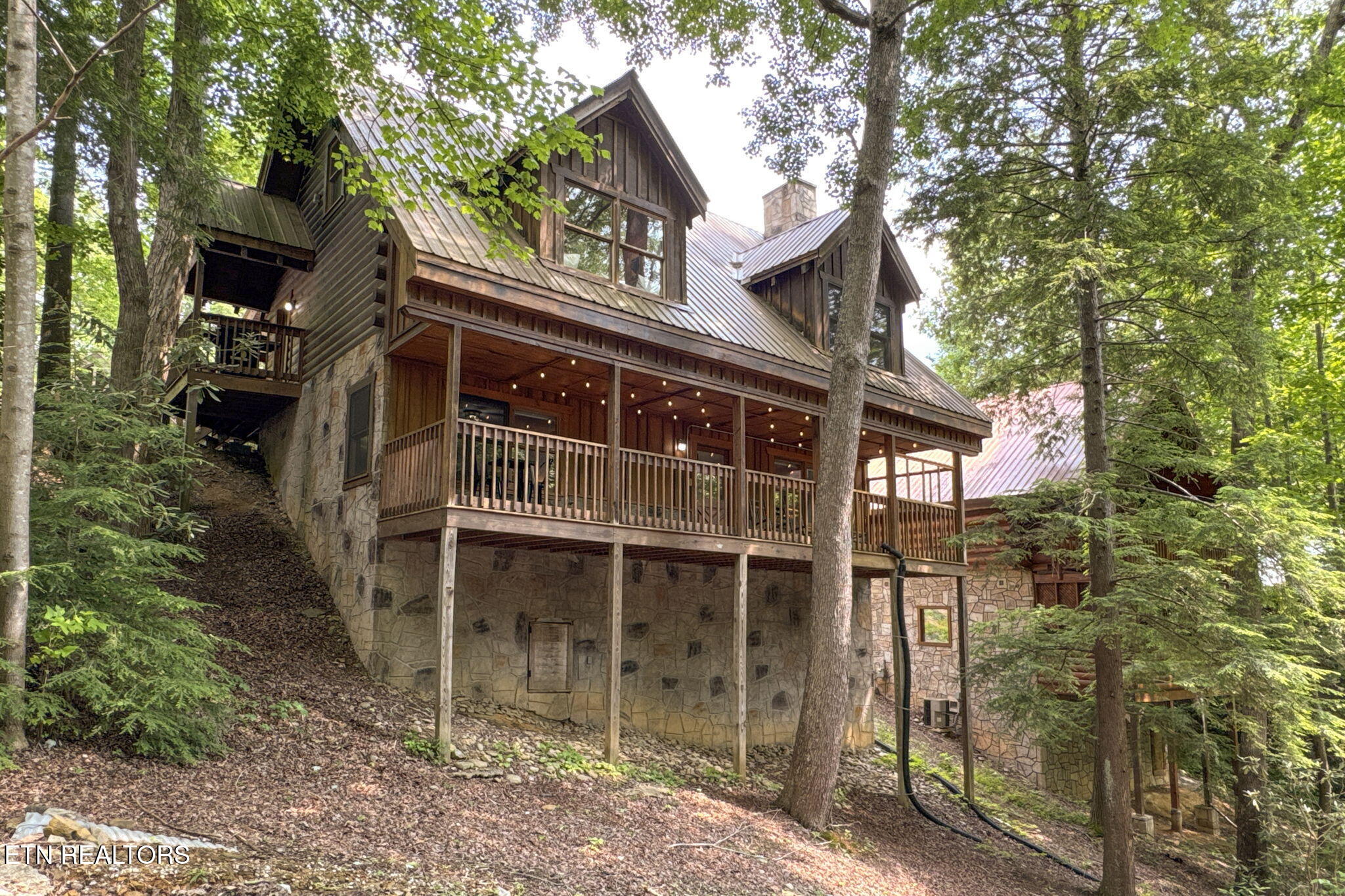 510 Hoot Owl Way Gatlinburg TN 37738