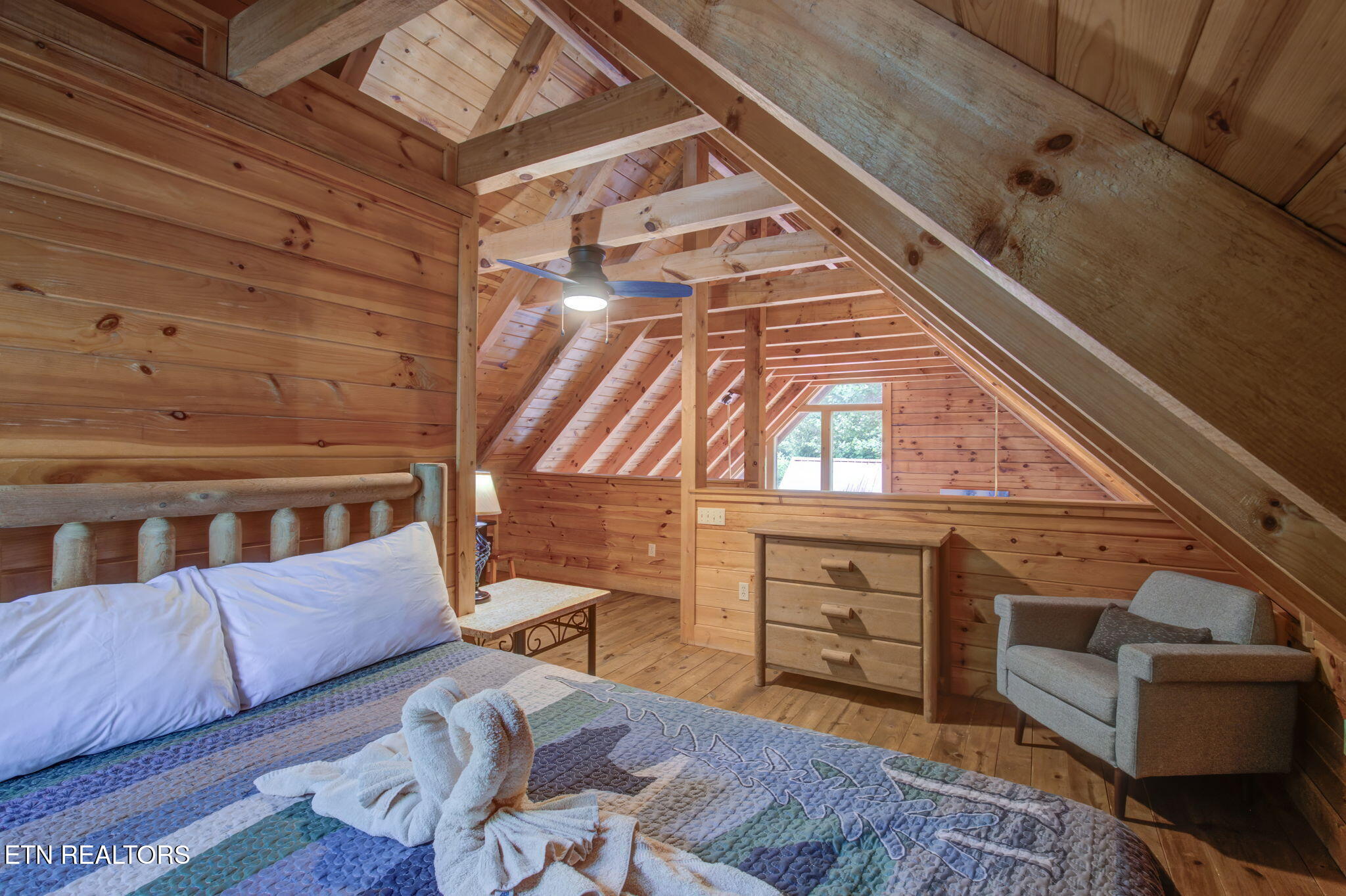 510 Hoot Owl Way Gatlinburg TN 37738