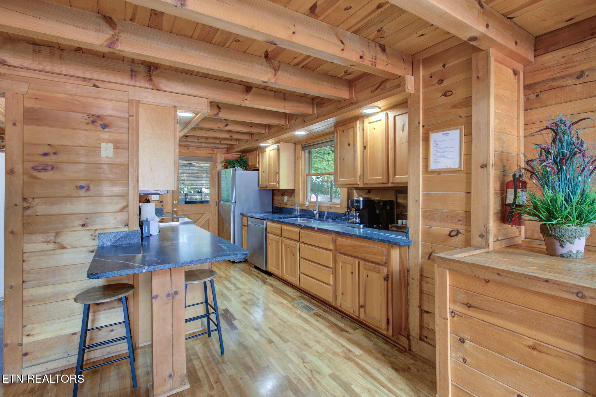 510 Hoot Owl Way Gatlinburg TN 37738