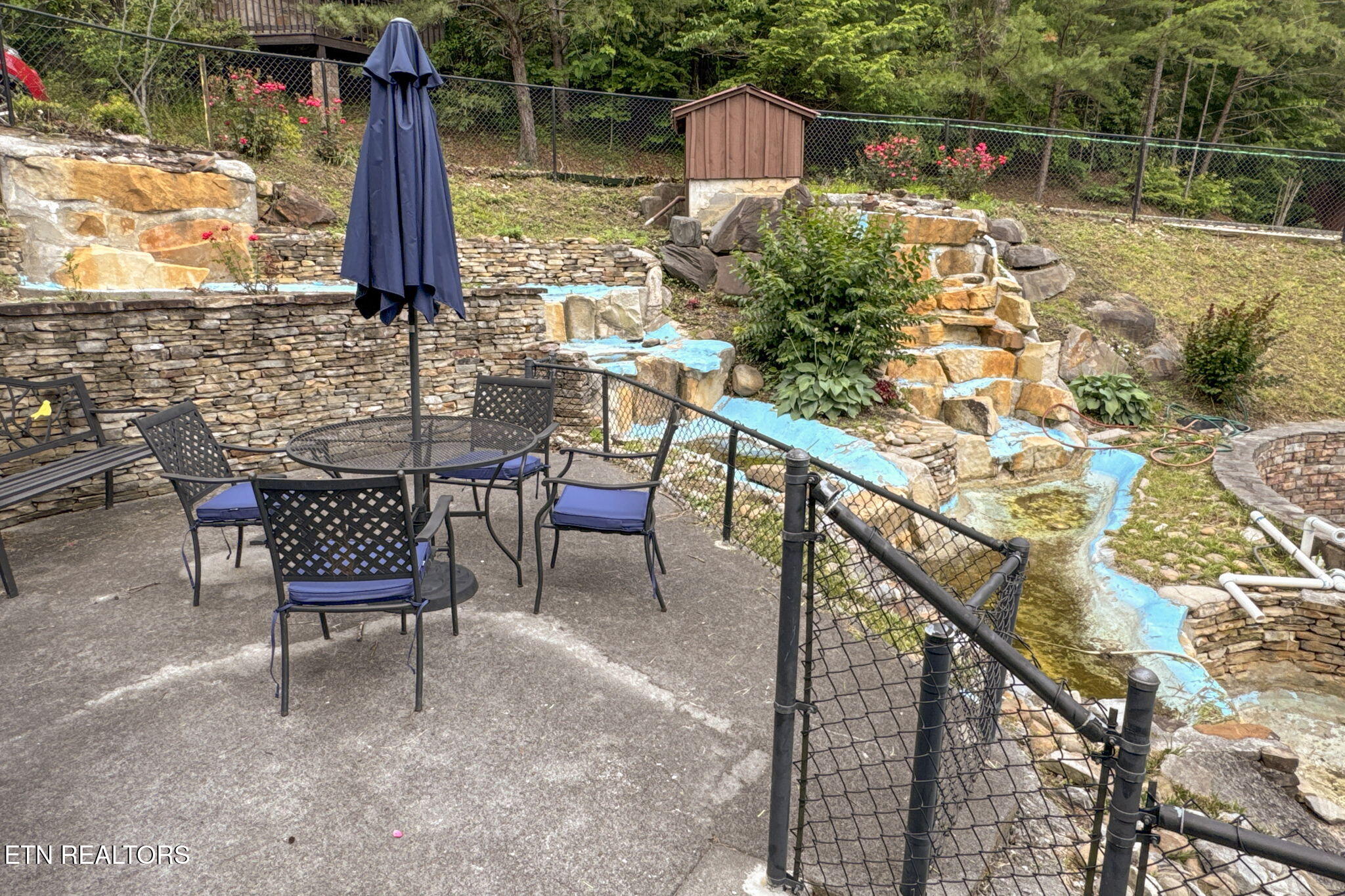 510 Hoot Owl Way Gatlinburg TN 37738