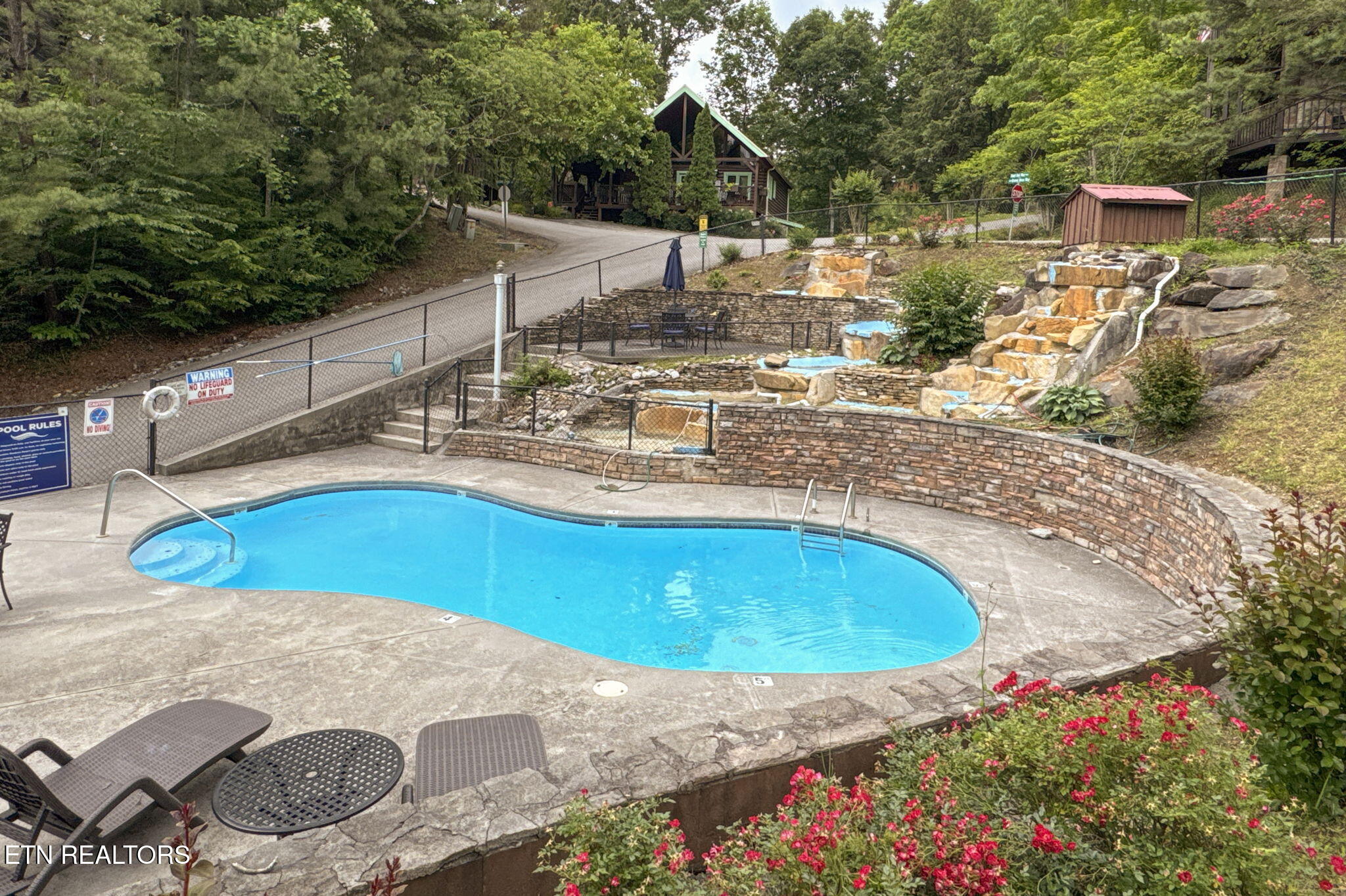 510 Hoot Owl Way Gatlinburg TN 37738