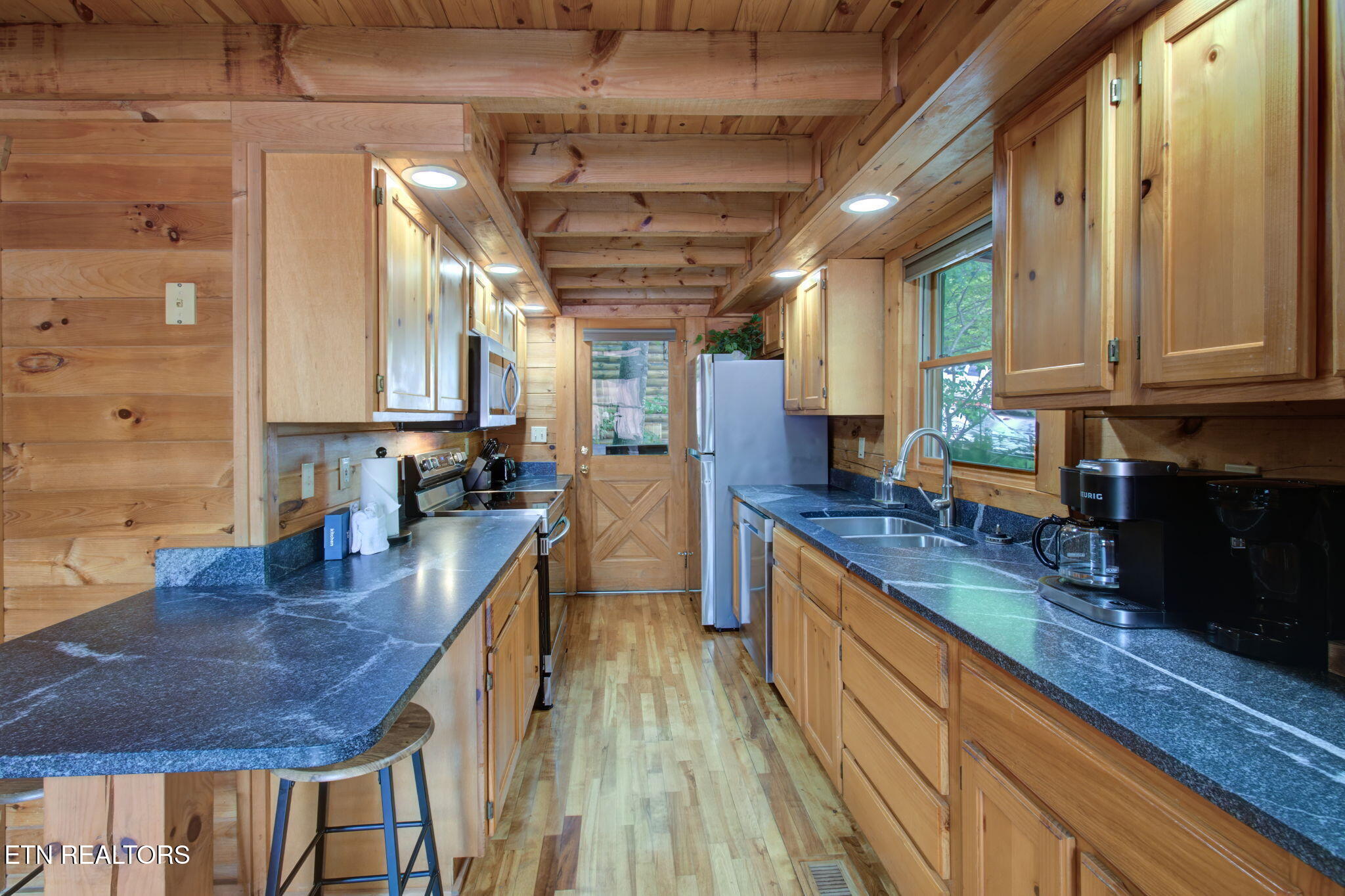 510 Hoot Owl Way Gatlinburg TN 37738