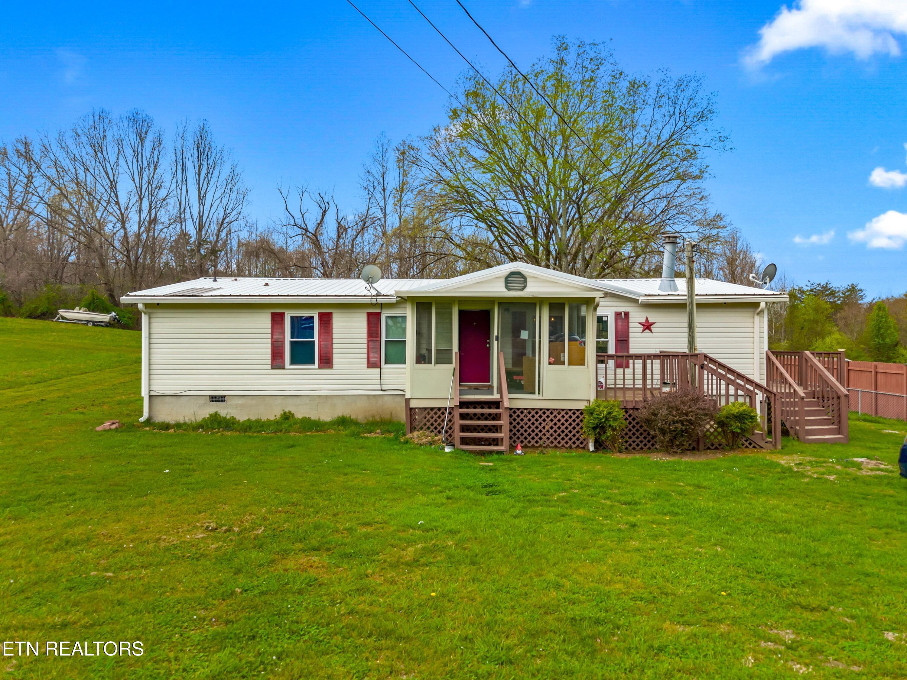 242 Cowan Lane Lafollette TN 37766