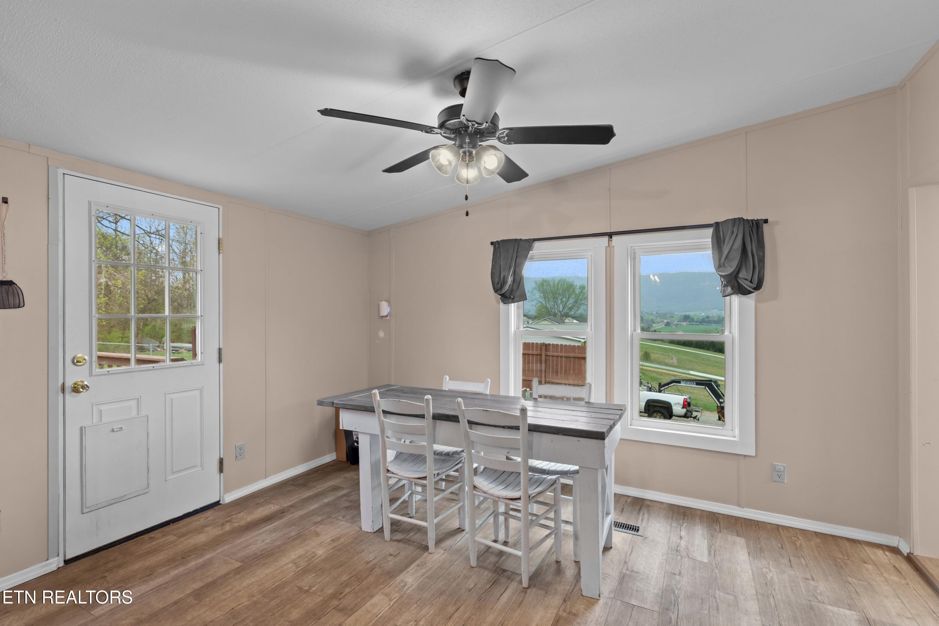 242 Cowan Lane Lafollette TN 37766