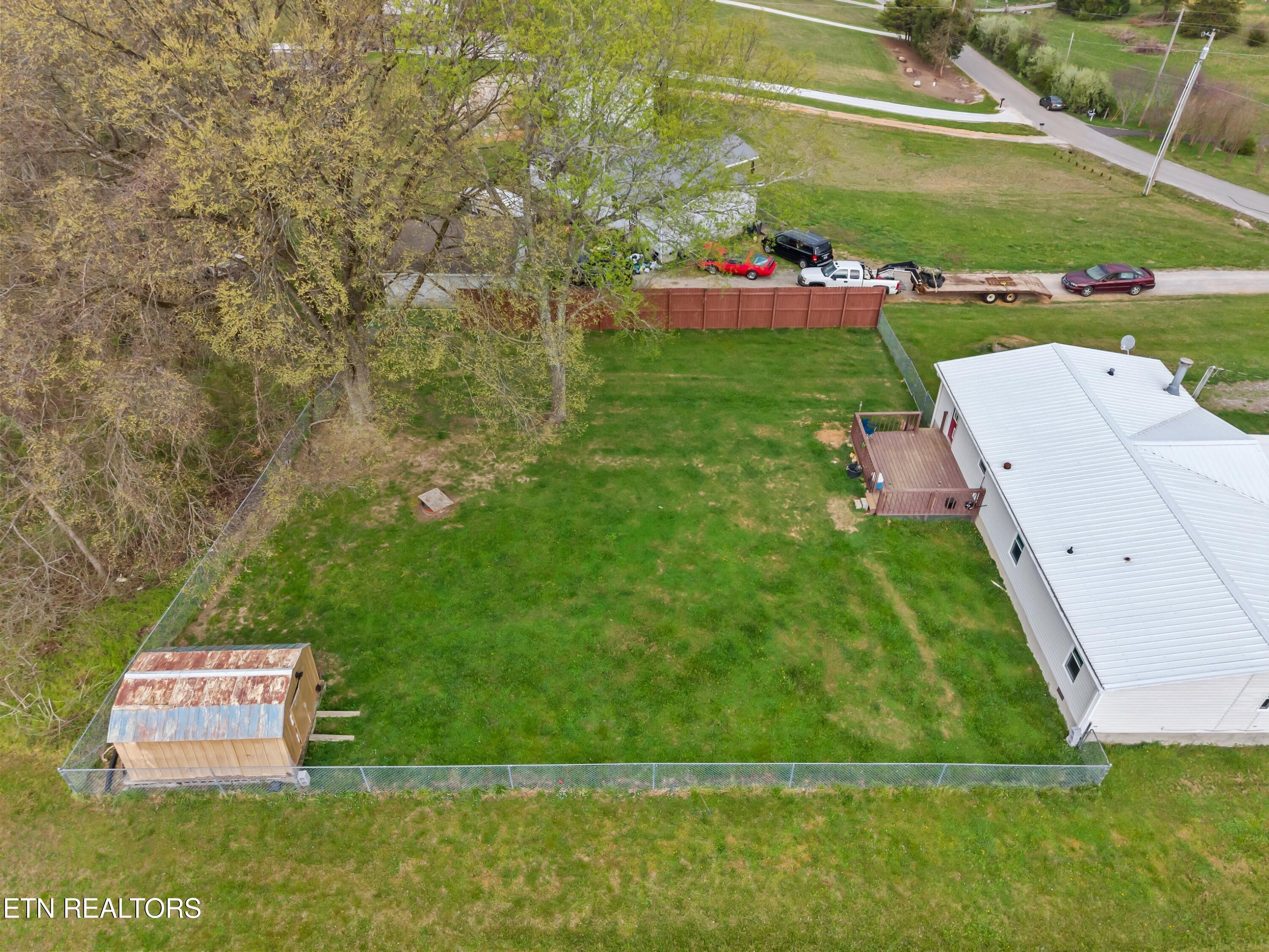 242 Cowan Lane Lafollette TN 37766