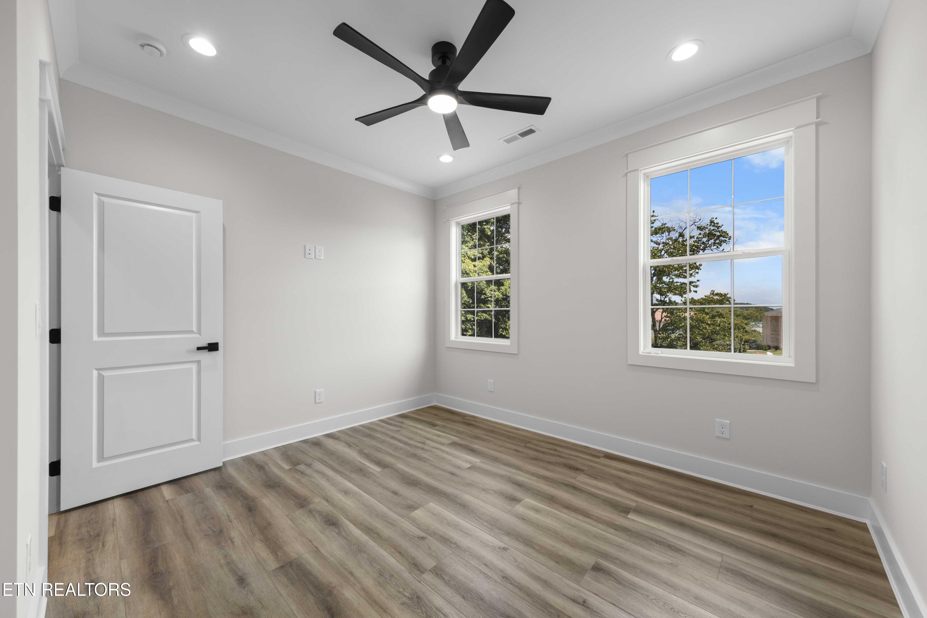 407 Kiyuga Circle Loudon TN 37774