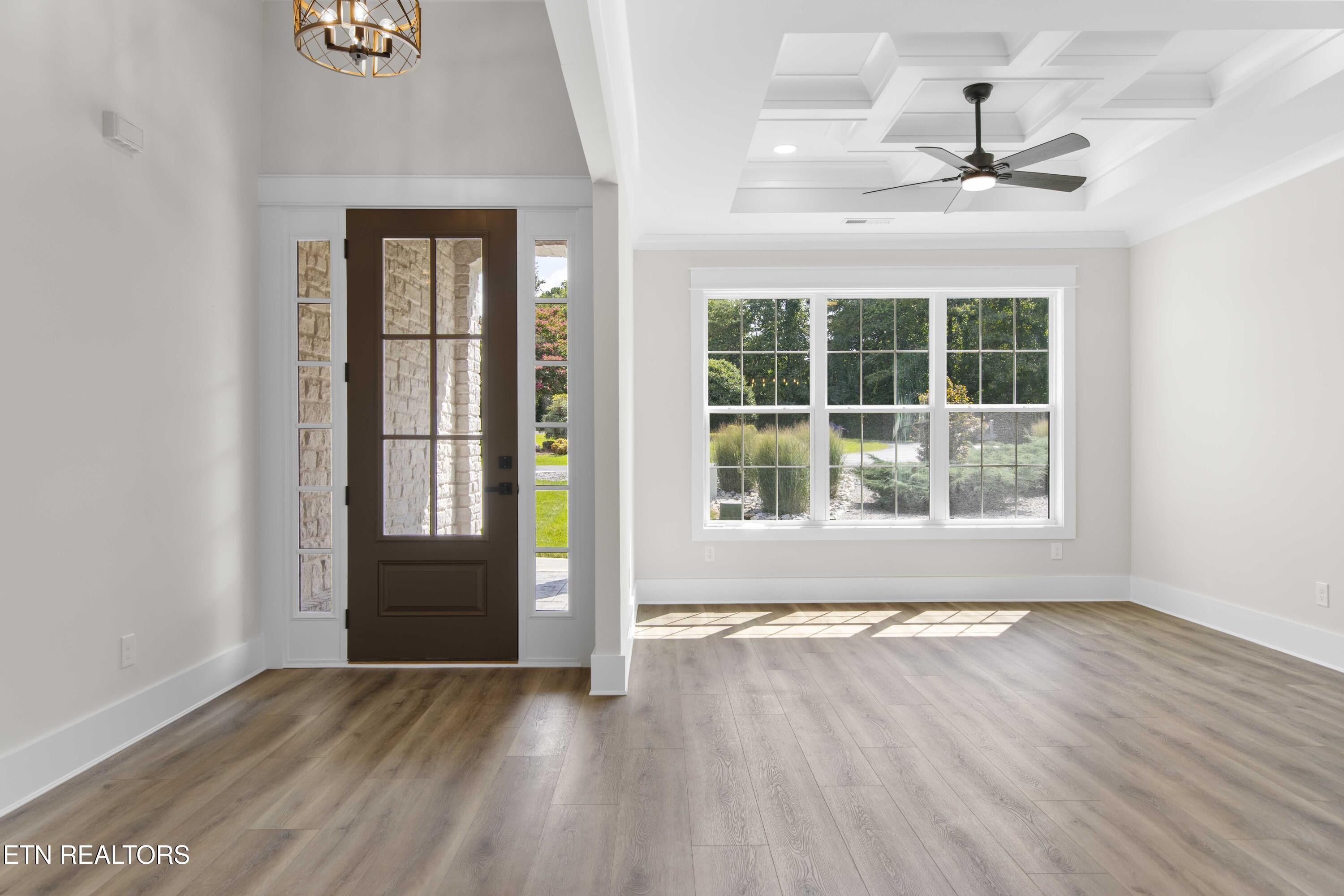 407 Kiyuga Circle Loudon TN 37774