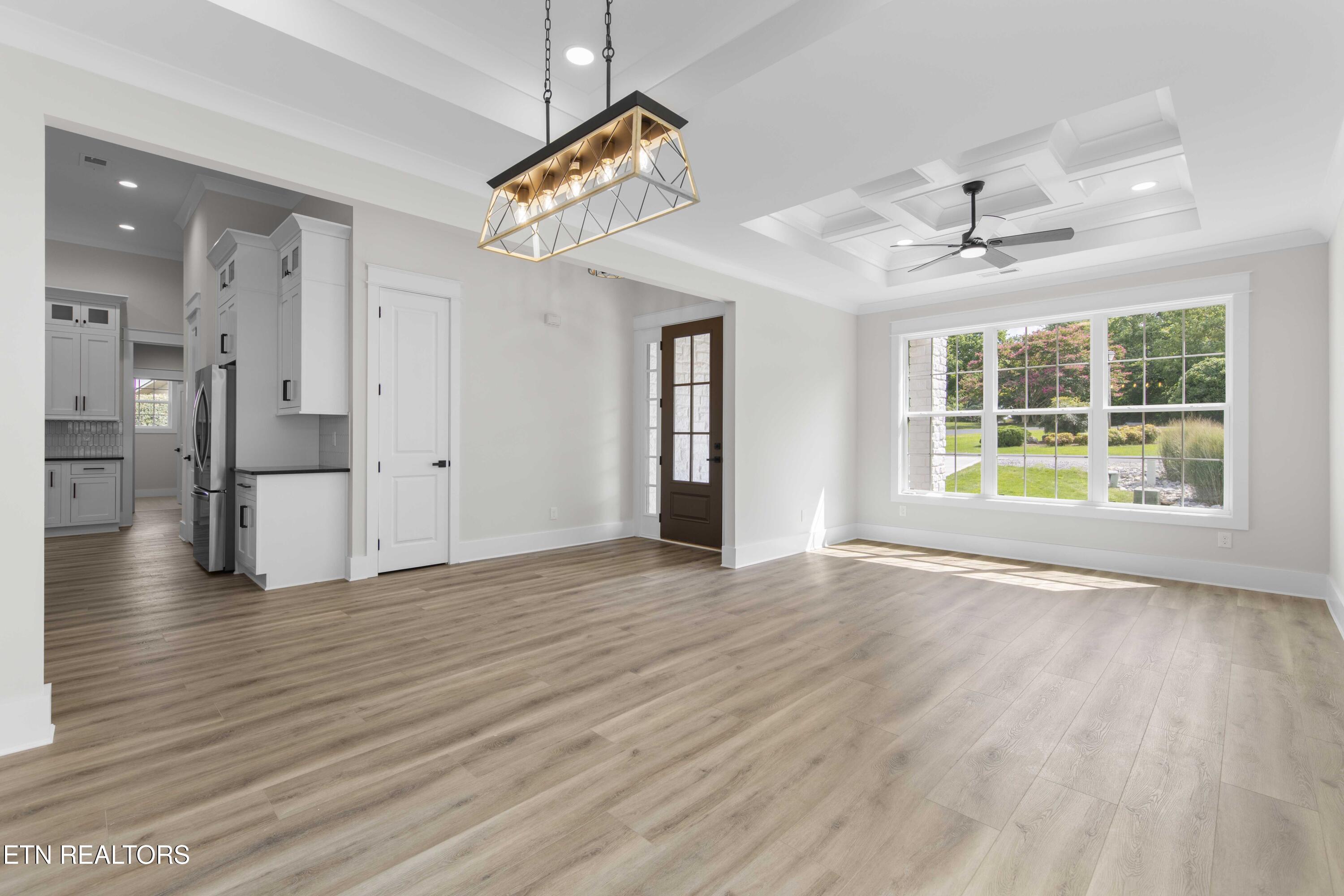 407 Kiyuga Circle Loudon TN 37774
