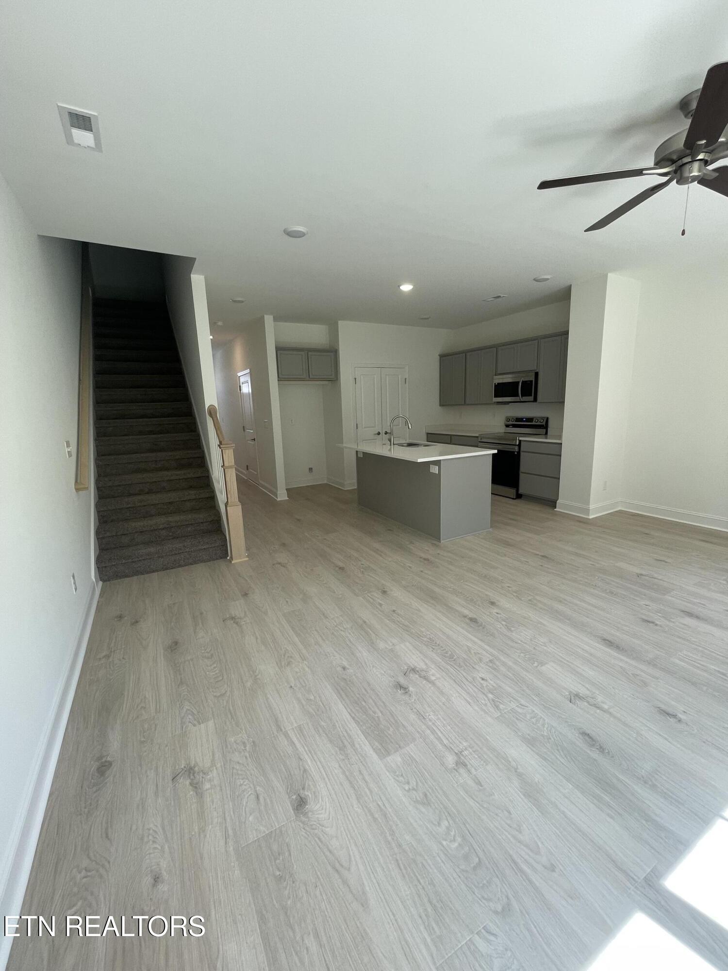 8825 Chapman Trace Way Knoxville TN 37920