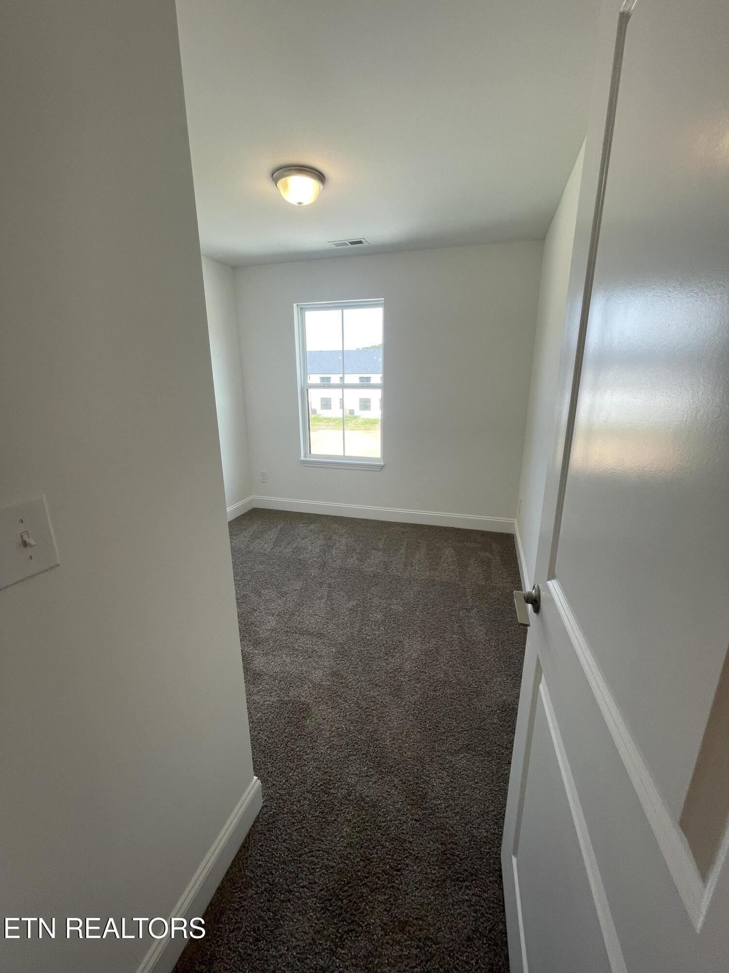 8825 Chapman Trace Way Knoxville TN 37920