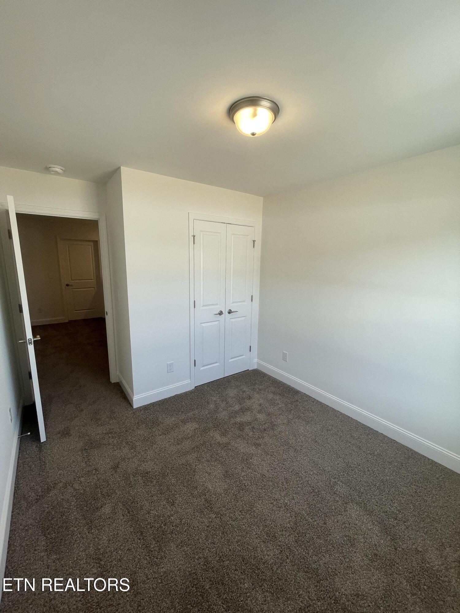 8825 Chapman Trace Way Knoxville TN 37920