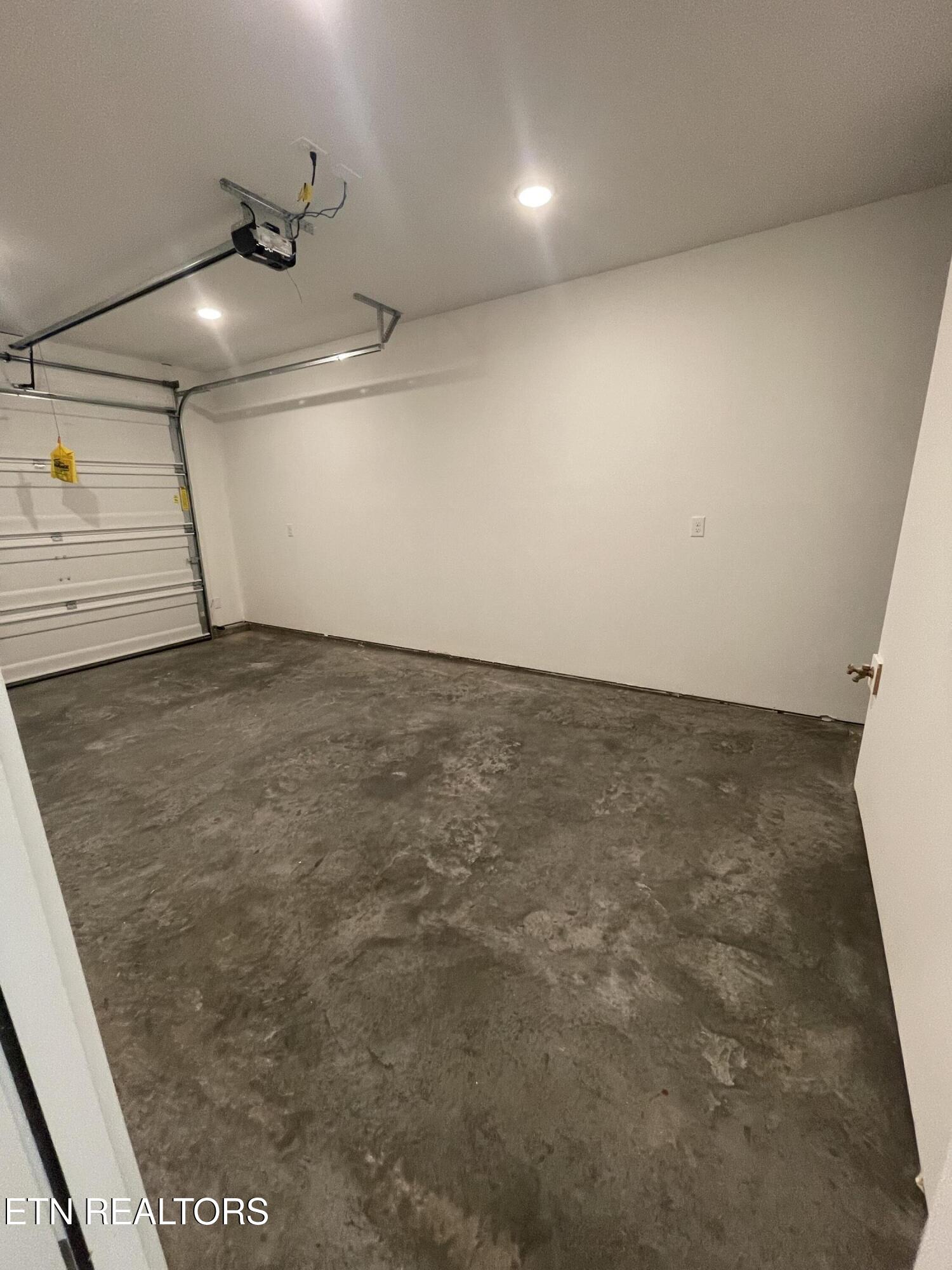 8825 Chapman Trace Way Knoxville TN 37920