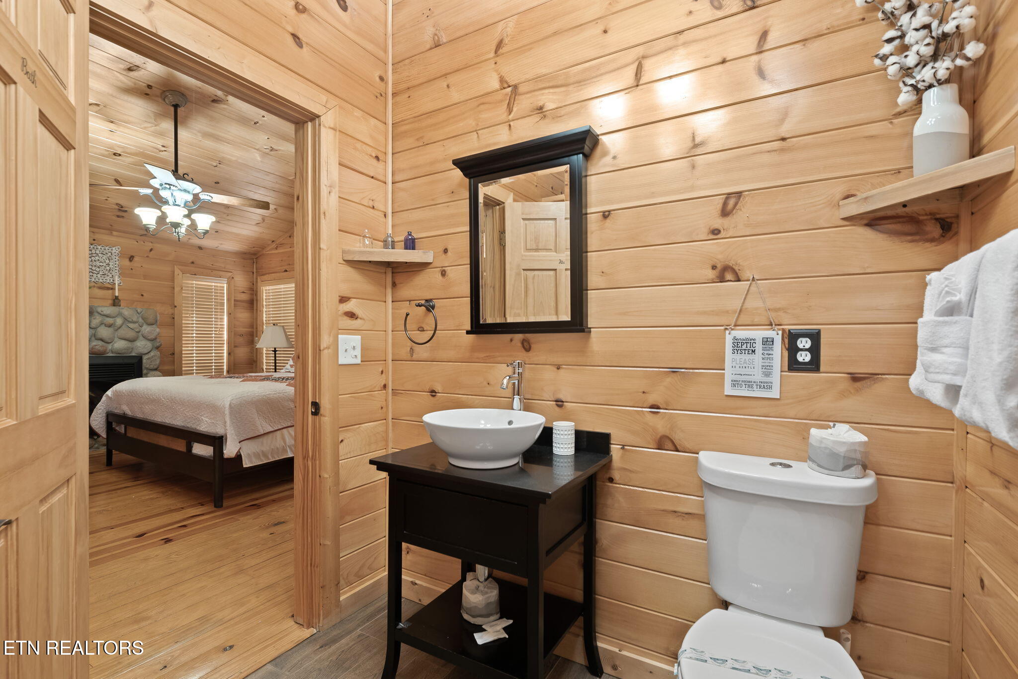 2439 Woodside Lane Sevierville TN 37862