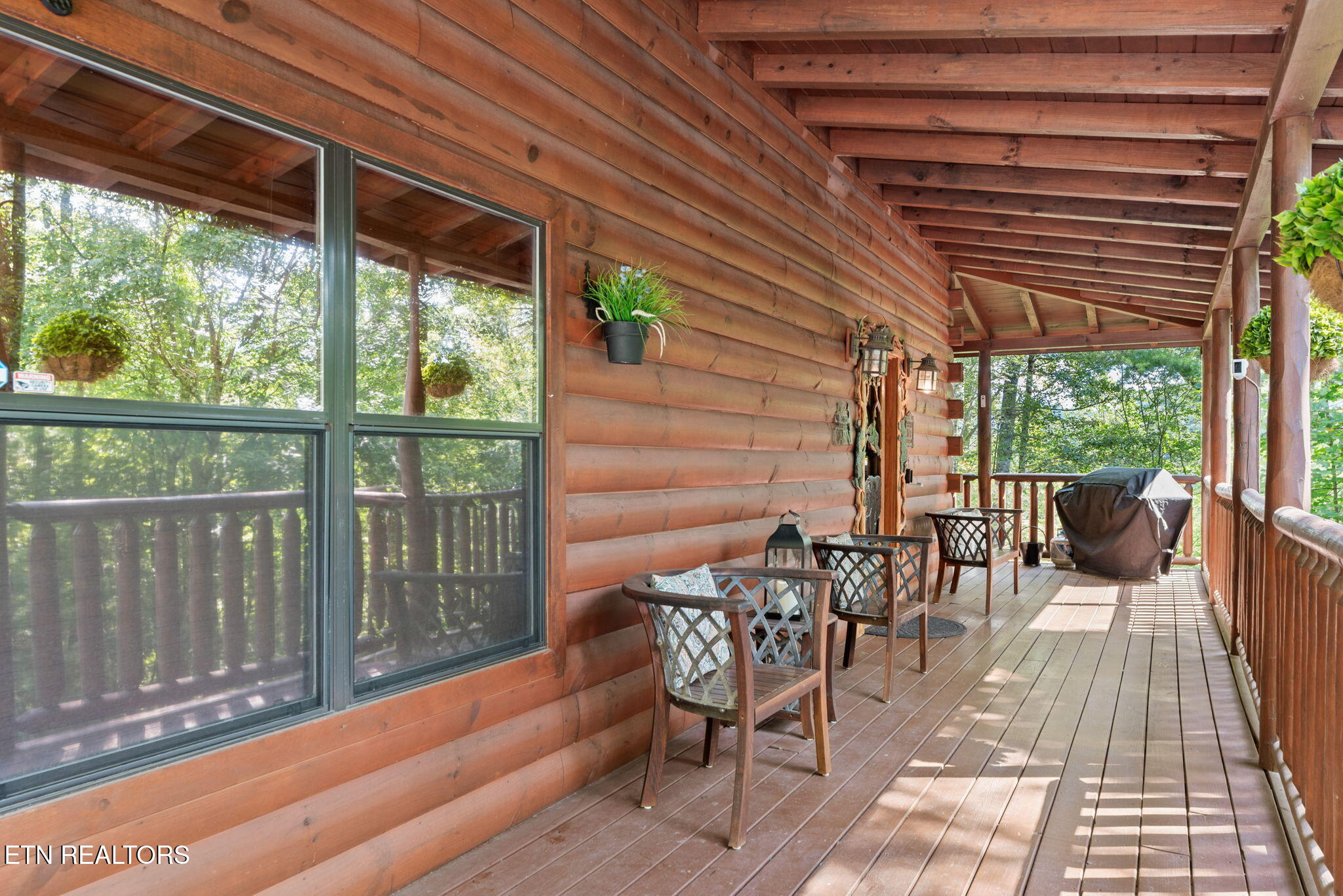 2439 Woodside Lane Sevierville TN 37862