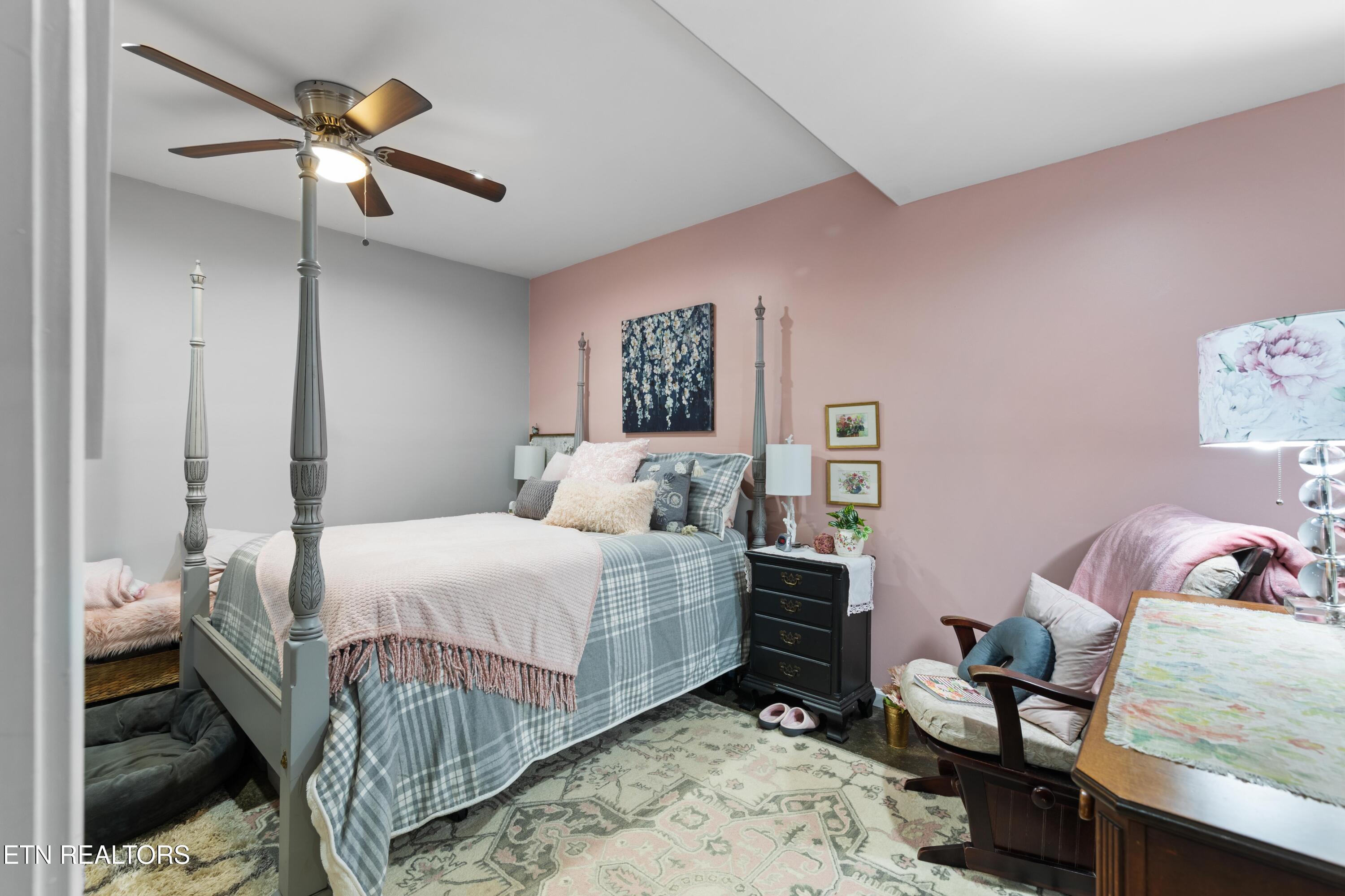 120 Kingdom Lane Walland TN 37886