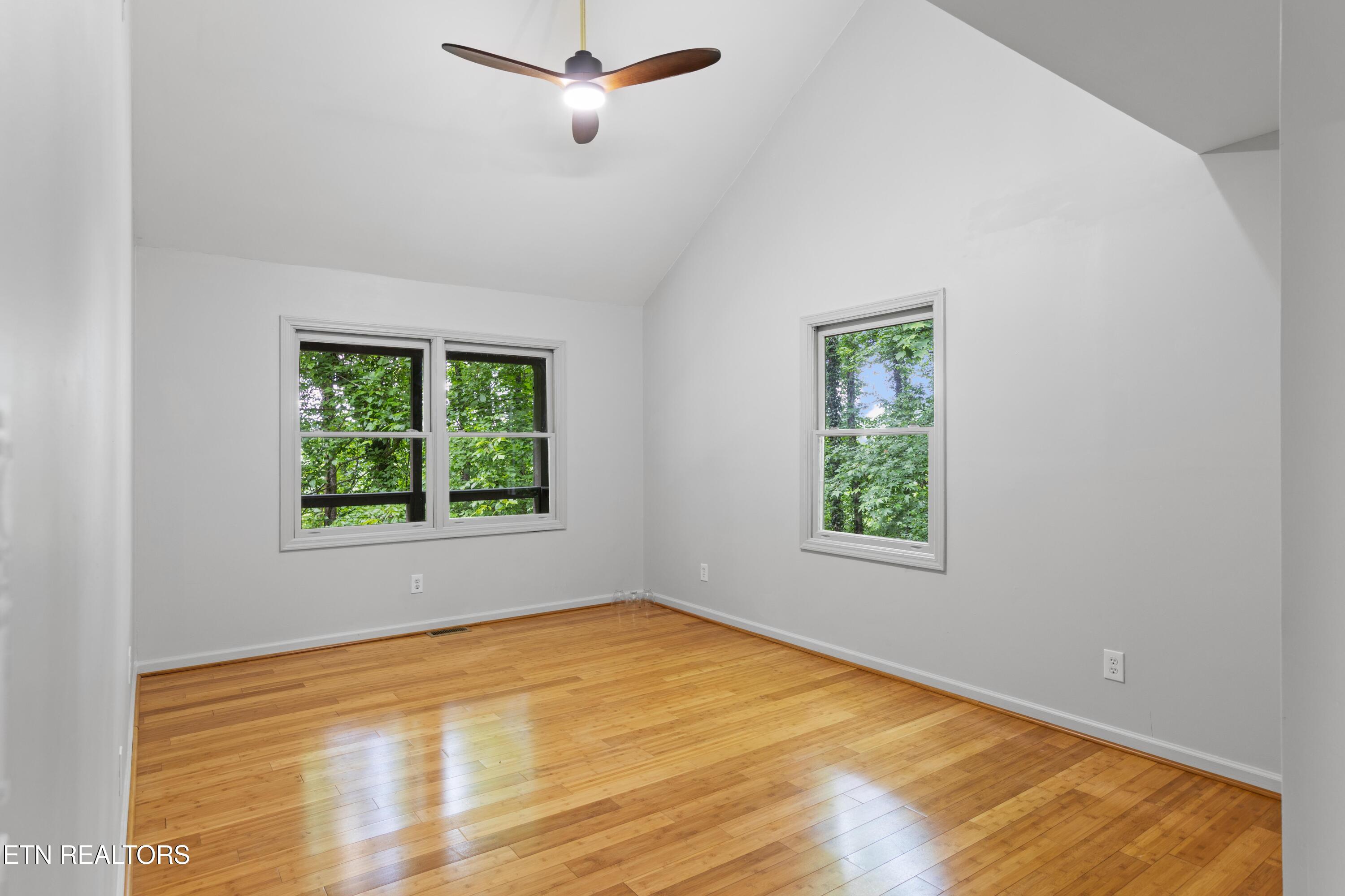 120 Kingdom Lane Walland TN 37886