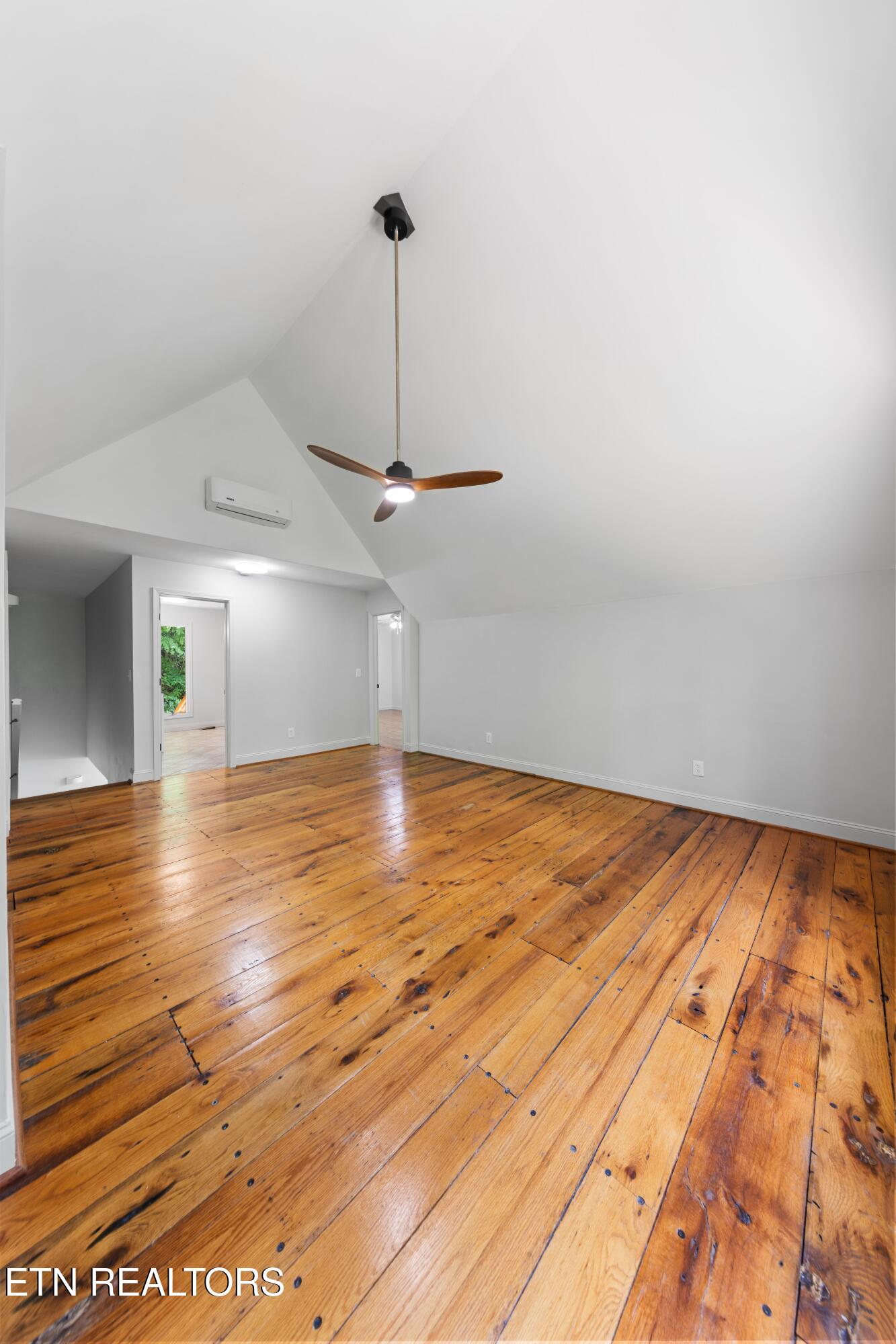 120 Kingdom Lane Walland TN 37886