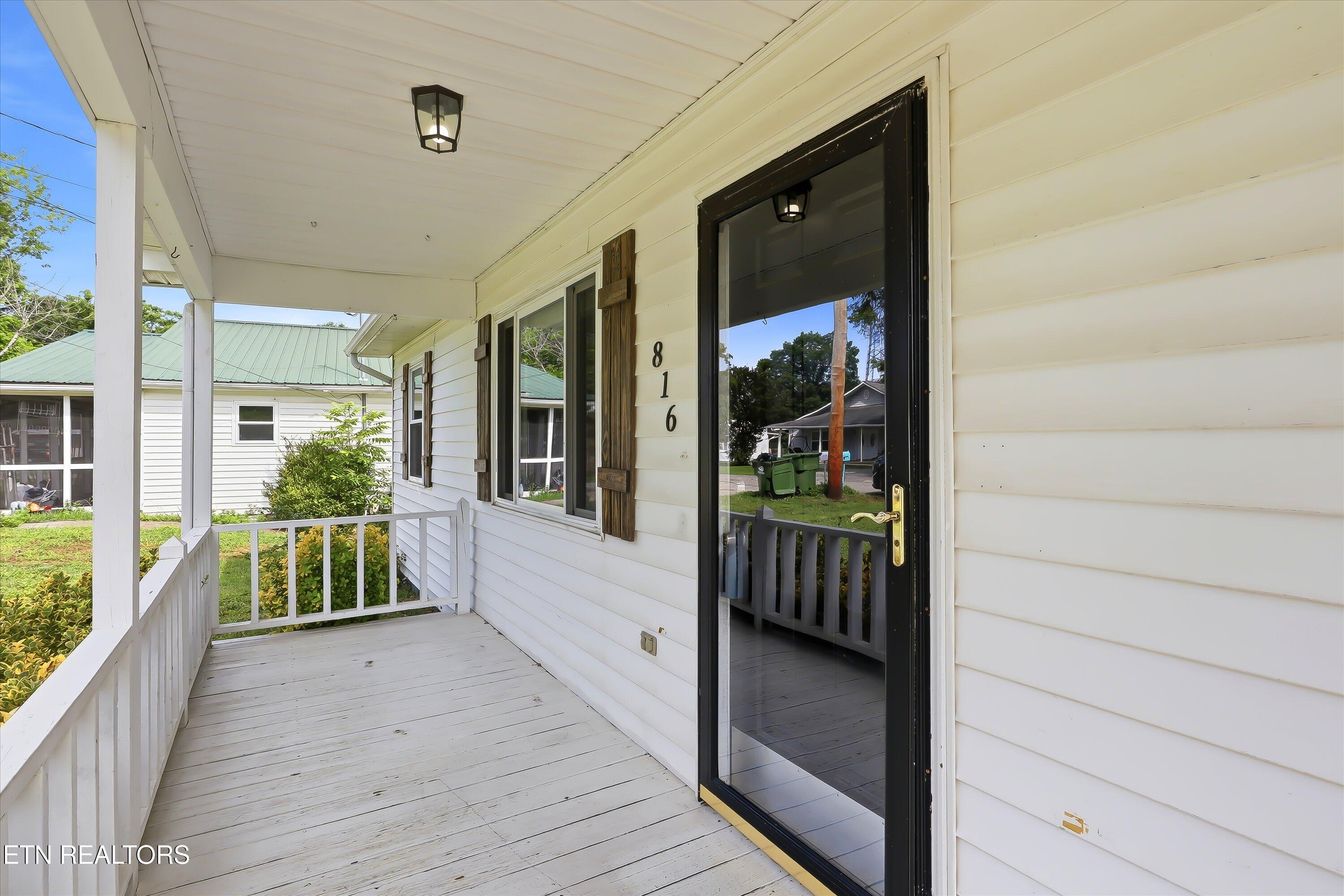 816 Pershing Street Maryville TN 37801