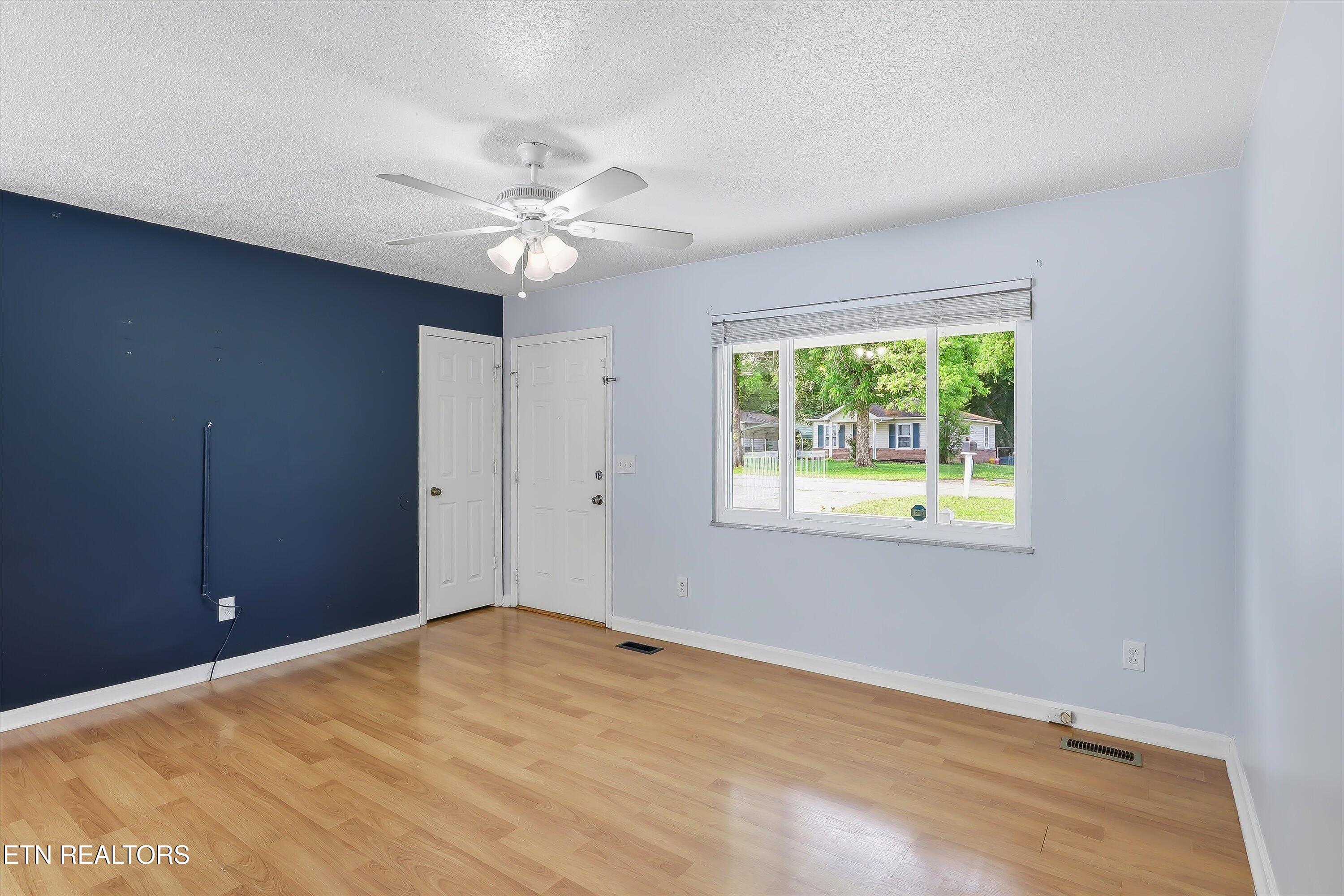 816 Pershing Street Maryville TN 37801