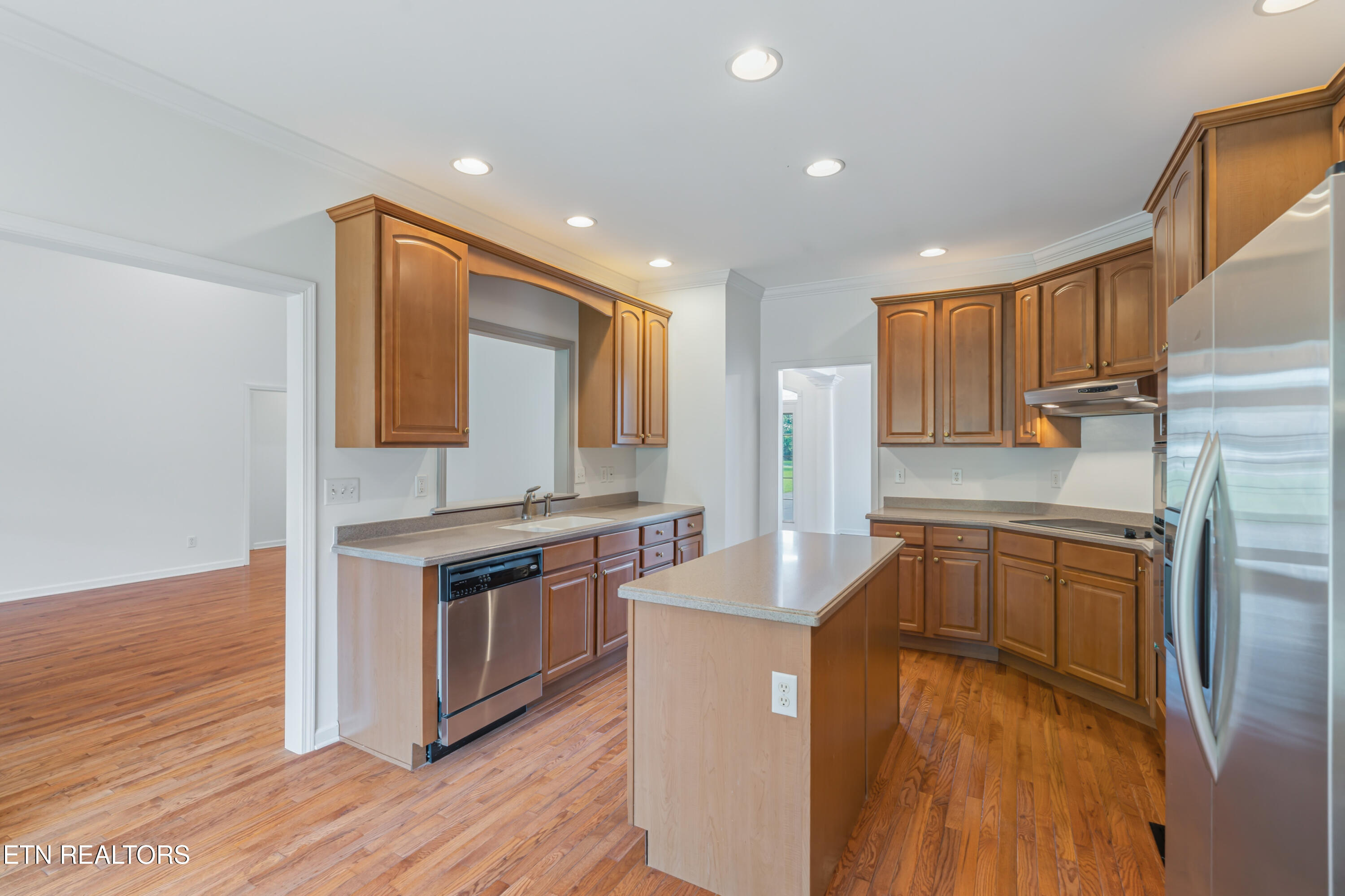 267 Paradise Lane Jacksboro TN 37757