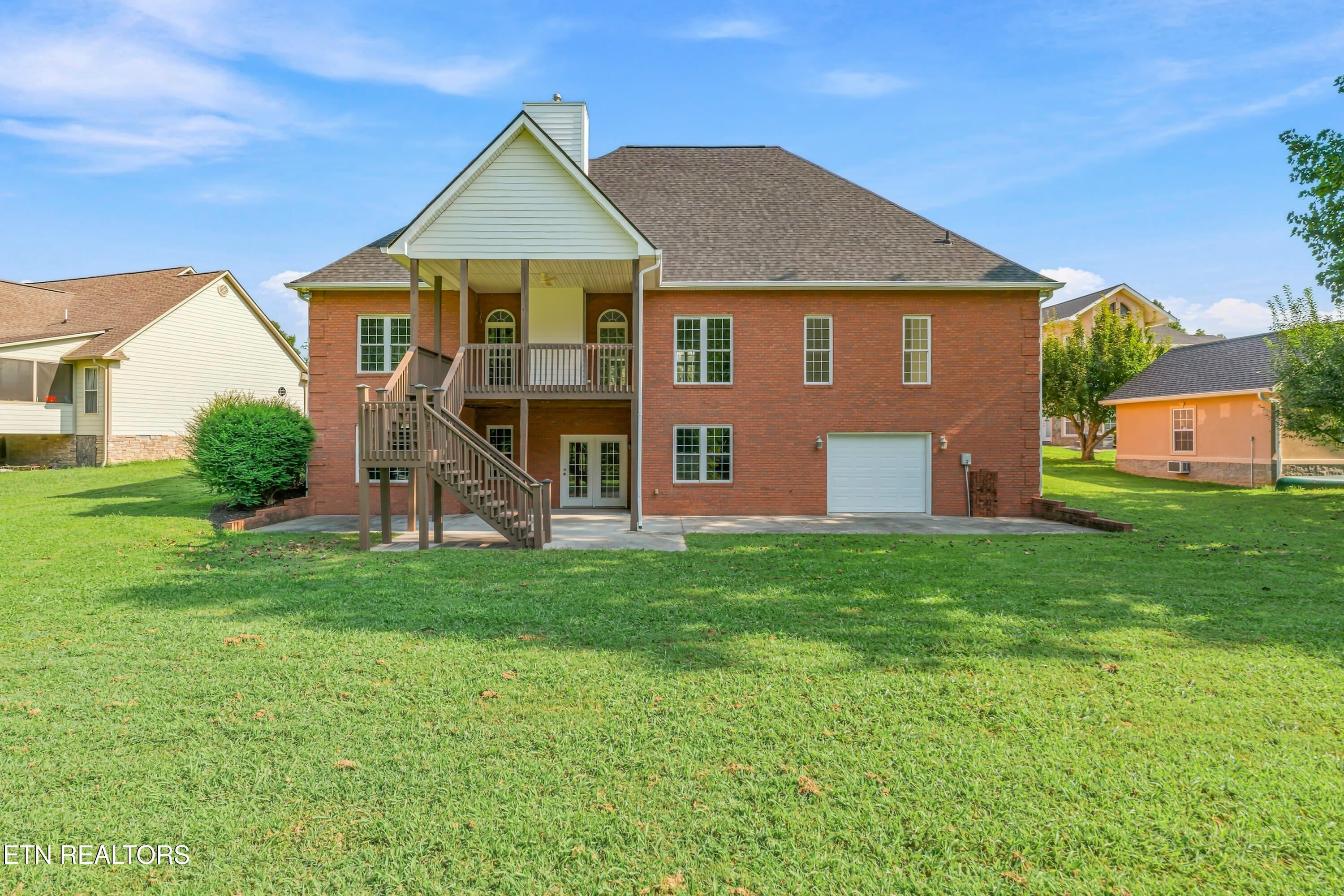 267 Paradise Lane Jacksboro TN 37757