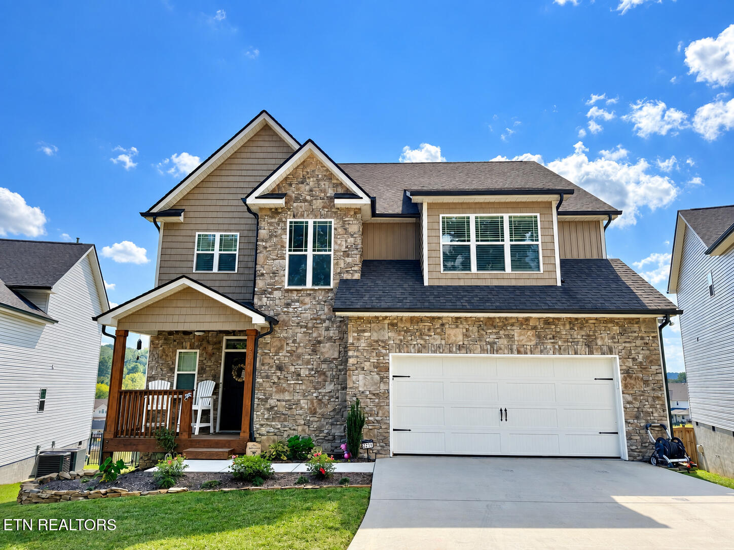 2211 Lulu Lizzy Lane Knoxville TN 37932