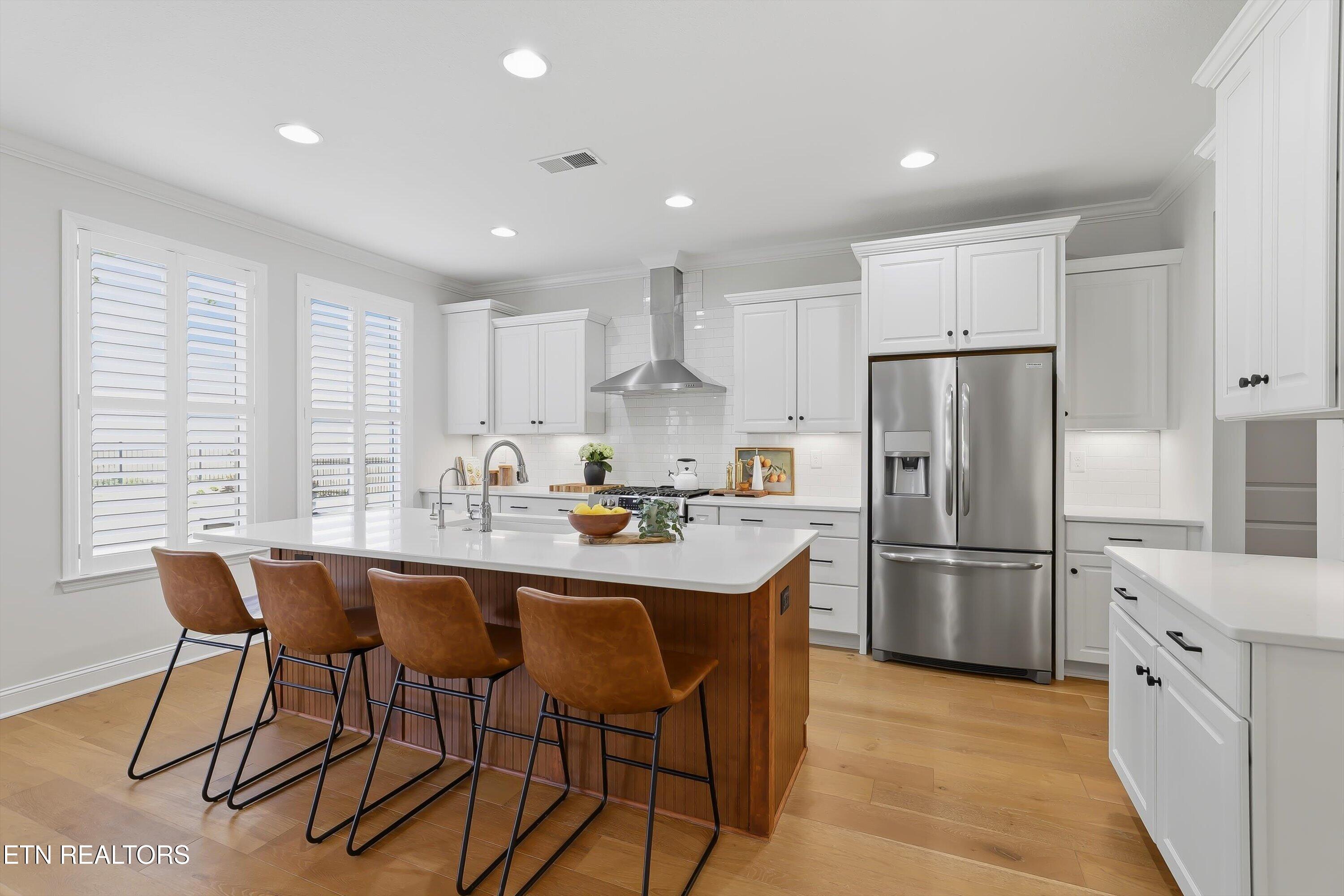 1818 English Ivy Lane Knoxville TN 37932