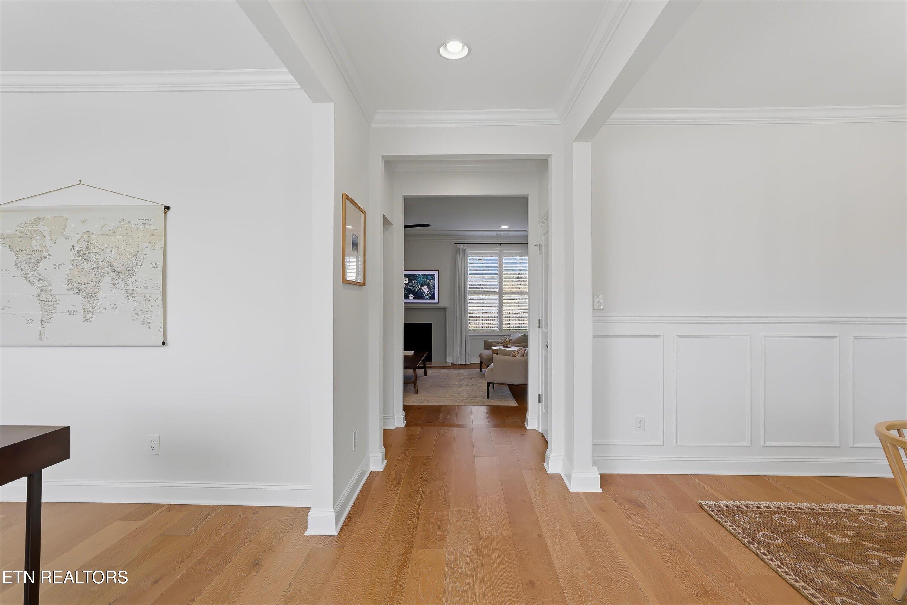 1818 English Ivy Lane Knoxville TN 37932