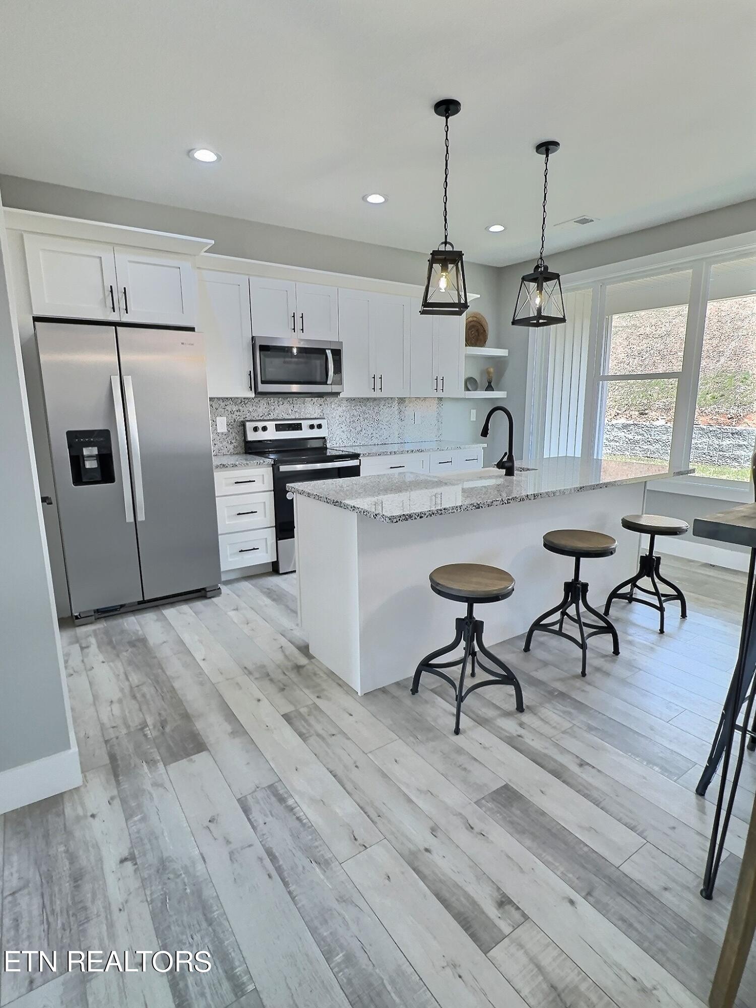 162 Lakeshore Bay Road Jefferson City TN 37760
